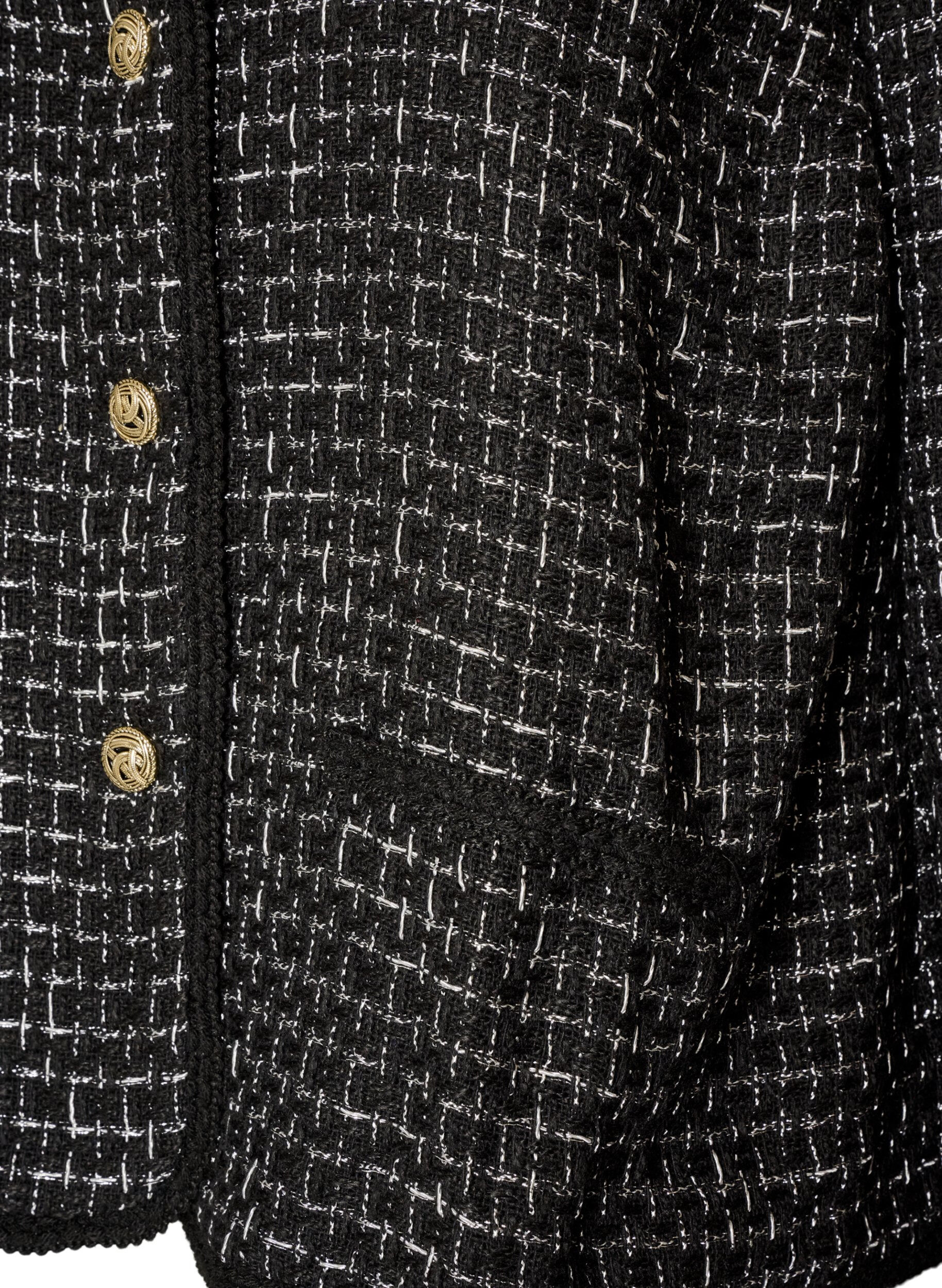 ZizziJasje in boucl&eacute; met goudkleurige knopen, Zwart, Packshot image number 3