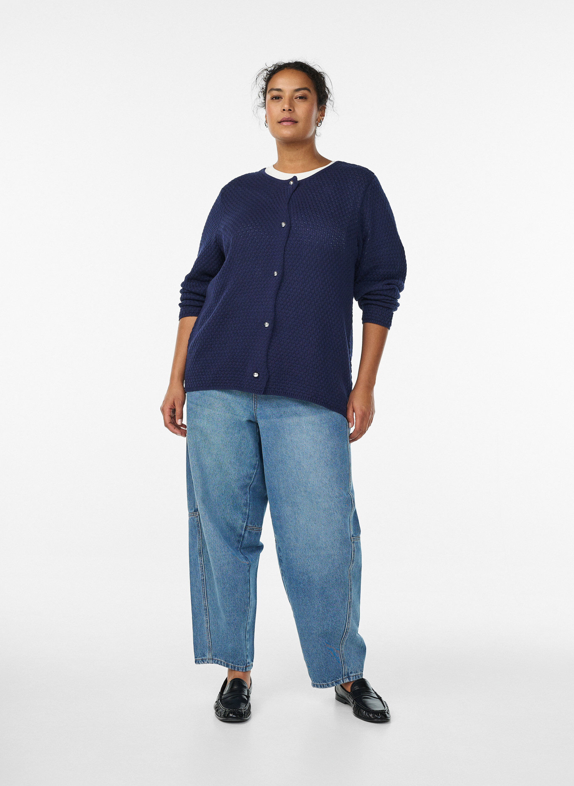 ZizziVest van gestructureerde knit met bolvormige knopen, Blauw, Model image number 1