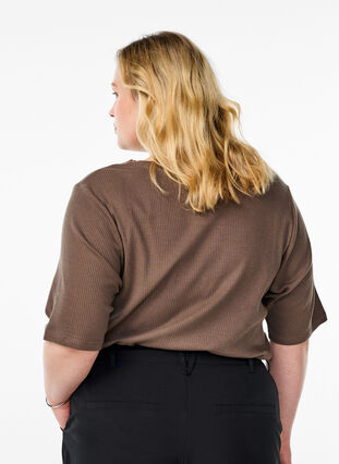 ZizziGeribde jersey blouse met korte mouwen, Bruin, Model image number 2