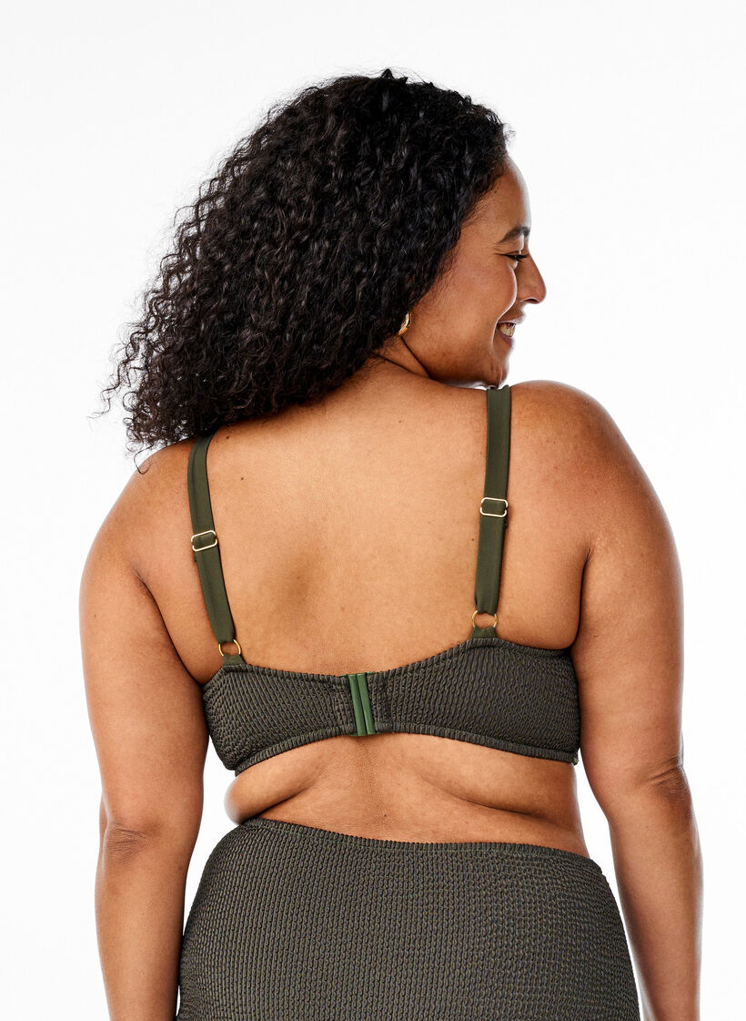 Bikinitop met textuur en een elegant detail, Climbing Ivy, Model