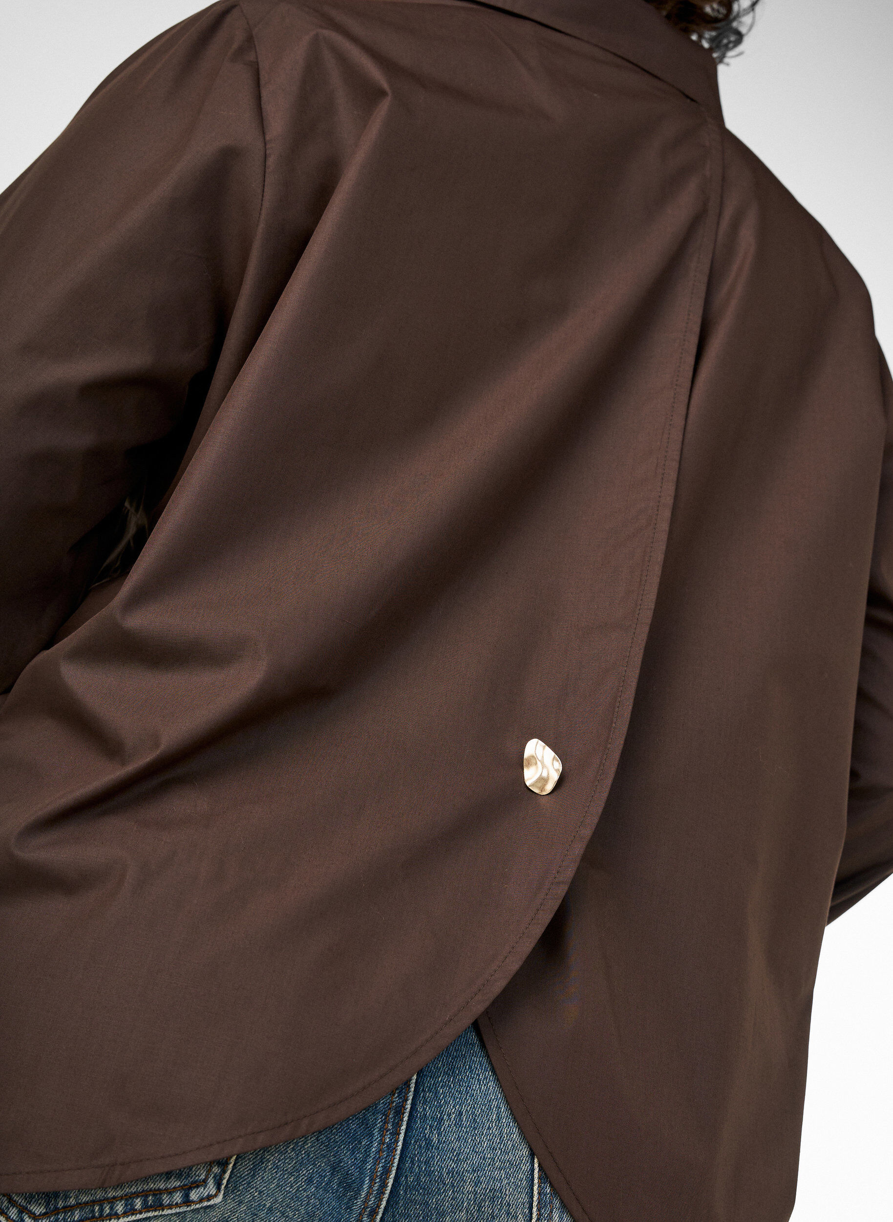 ZizziShirt met decoratief detail op de rug, Bruin, Model image number 3