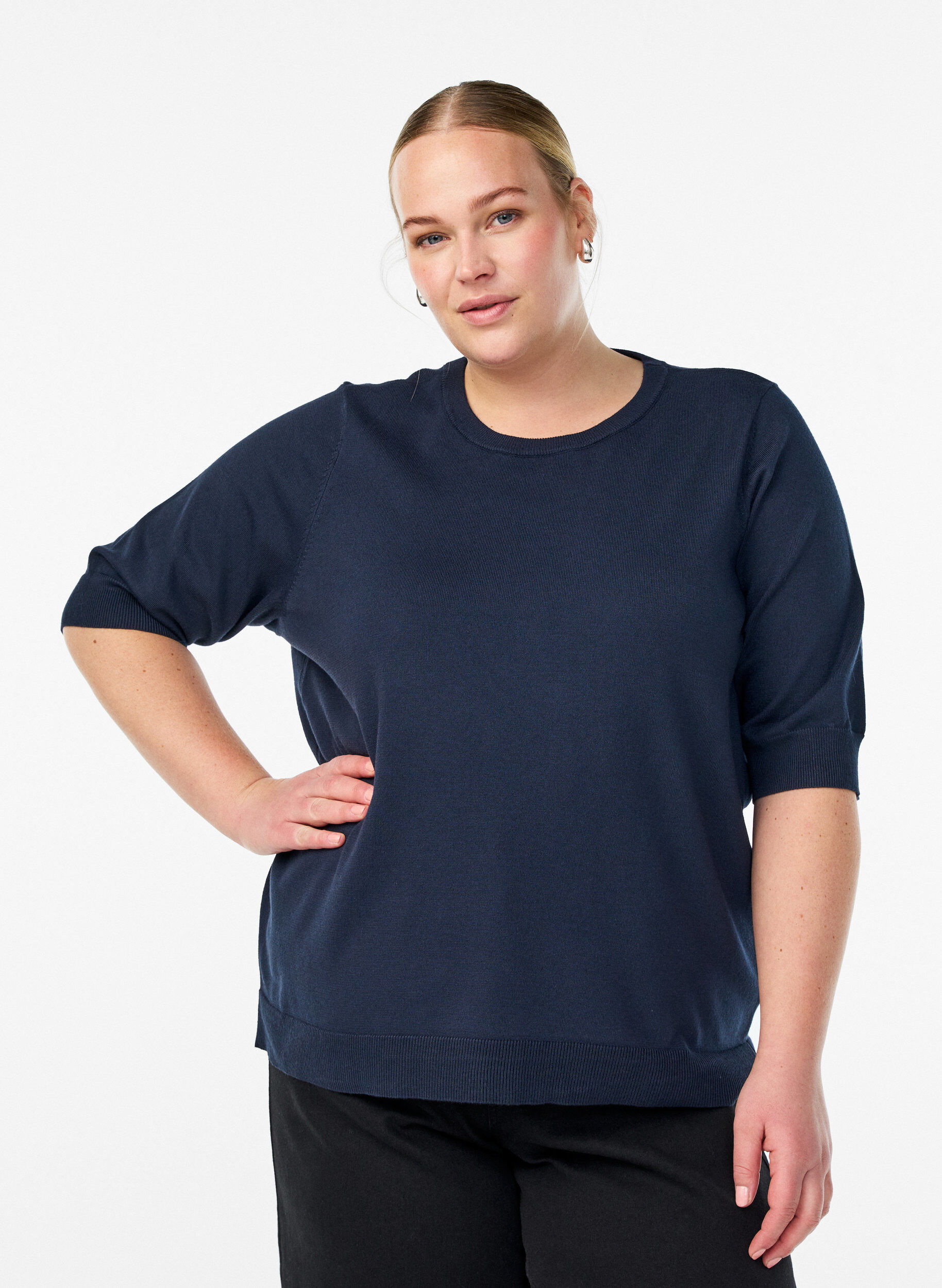 Fijngebreide blouse met korte mouwen, Blauw, Model