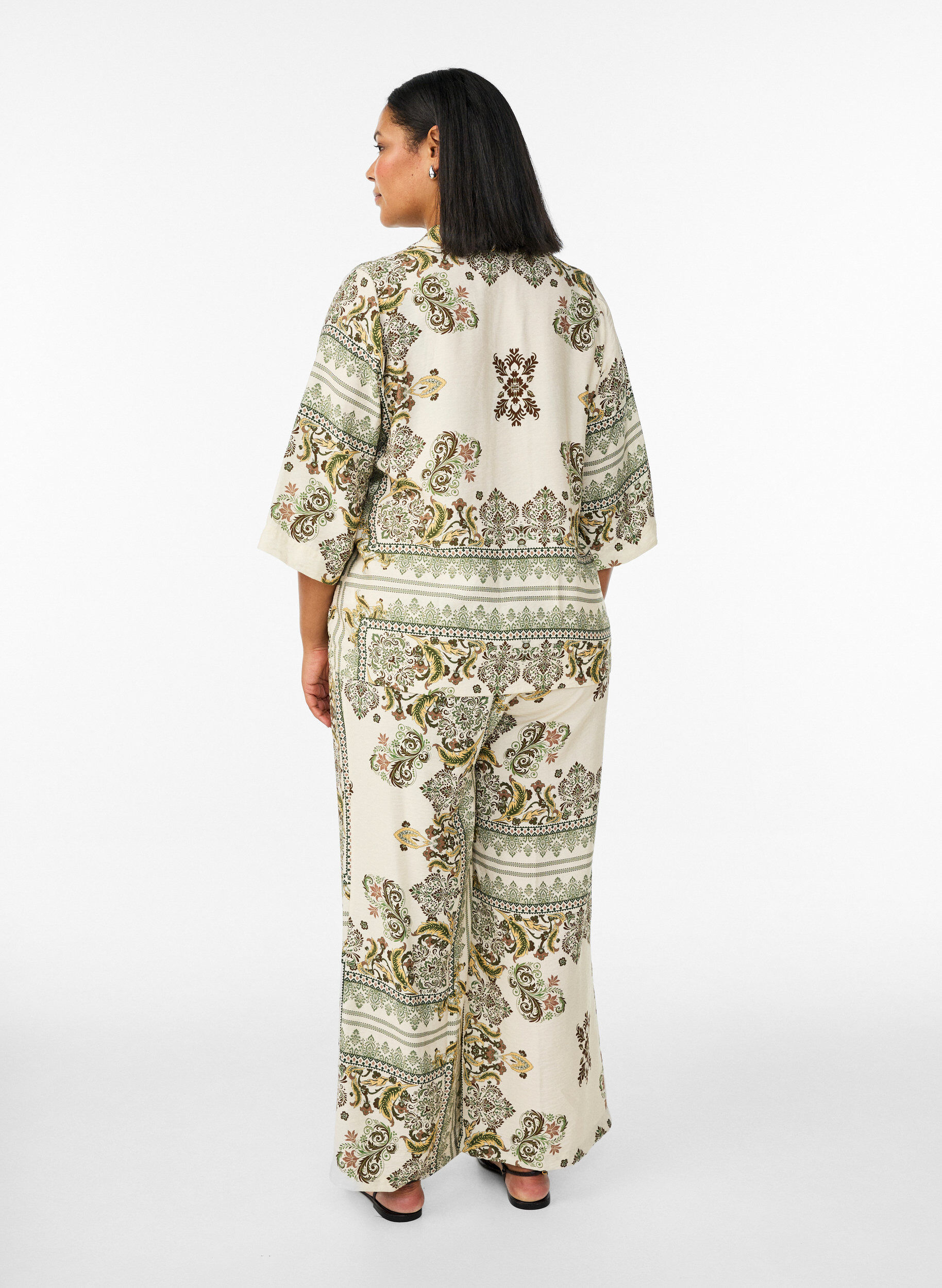 Zizzi Pantalon large &agrave; motifs, Vert, Model image number 2