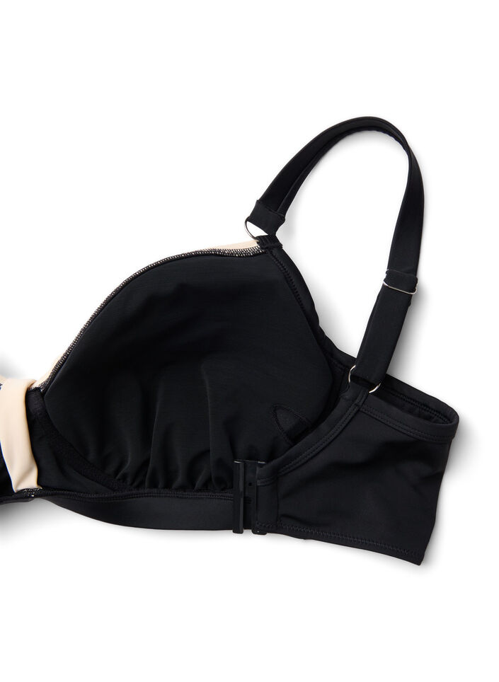 Bikinitop met ruches en contrastdetails, Black, Packshot