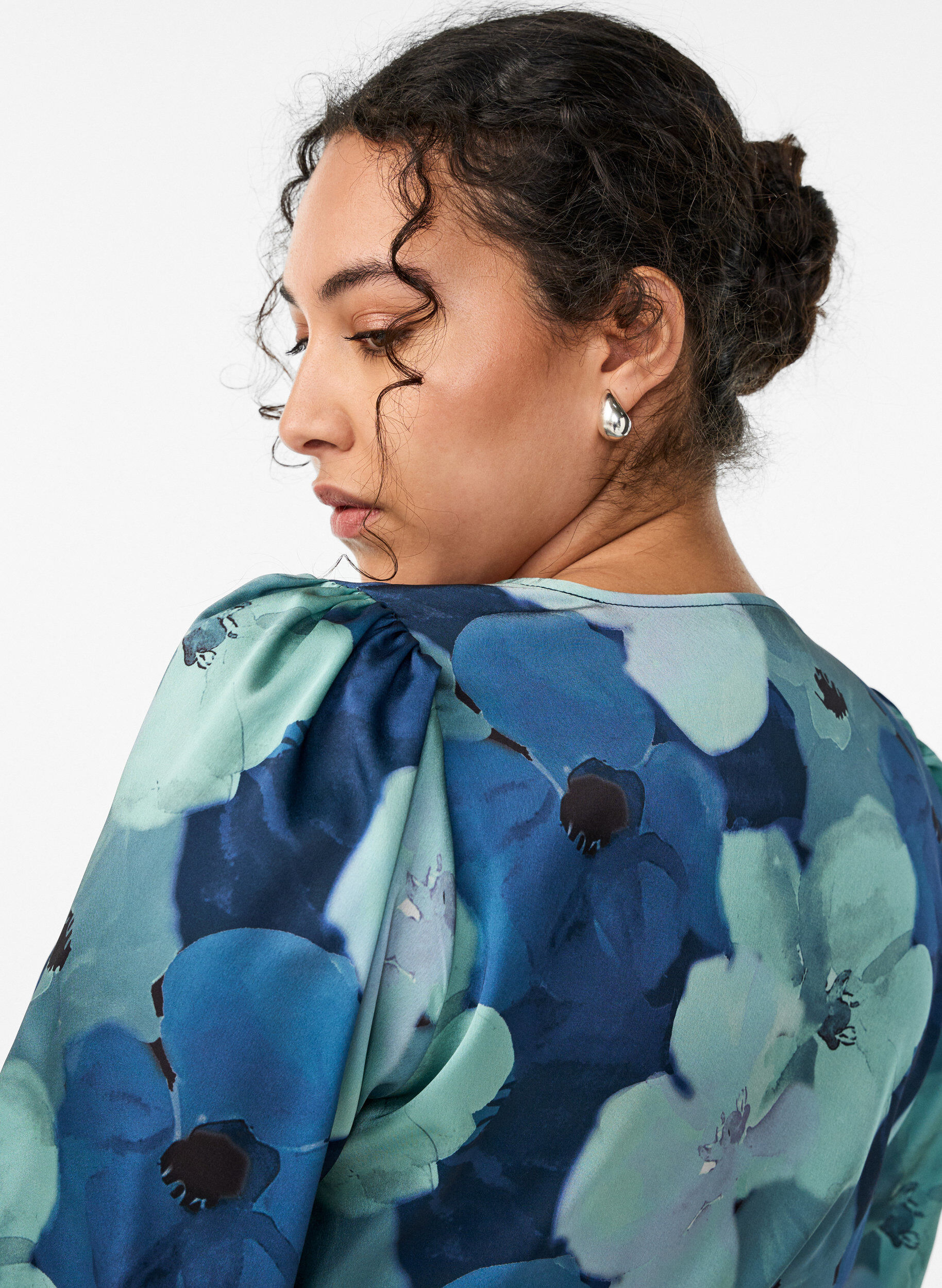 ZizziOmslagjurk met bloemenprint met 3/4 mouwen, Mixed colours, Model image number 3