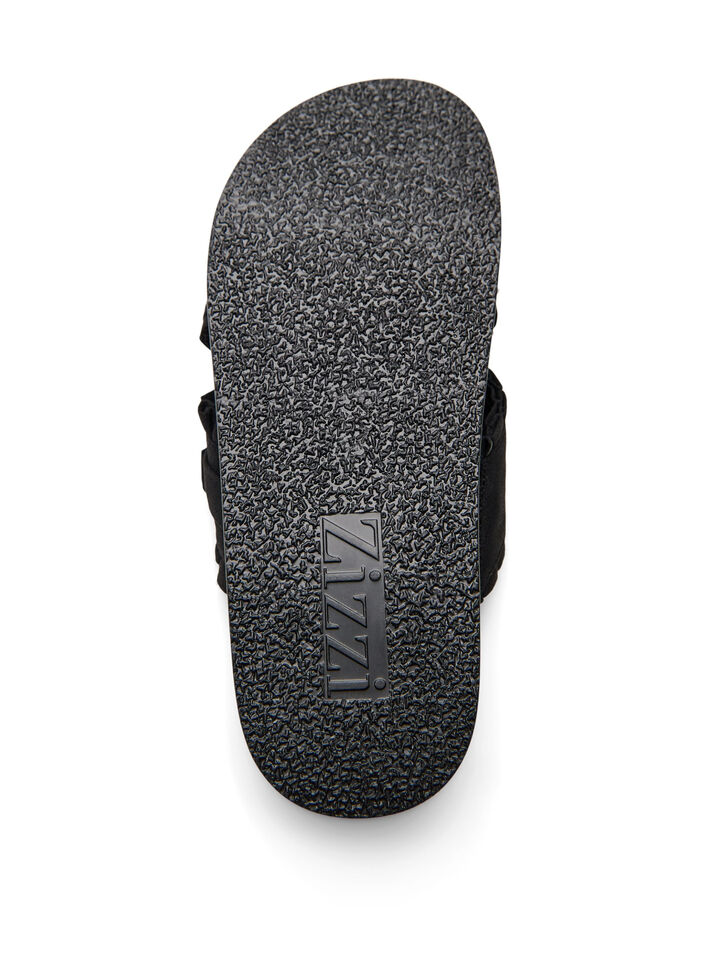Sandalen met gekruiste bandjes en rucheranden, Zwart, Packshot image number 4