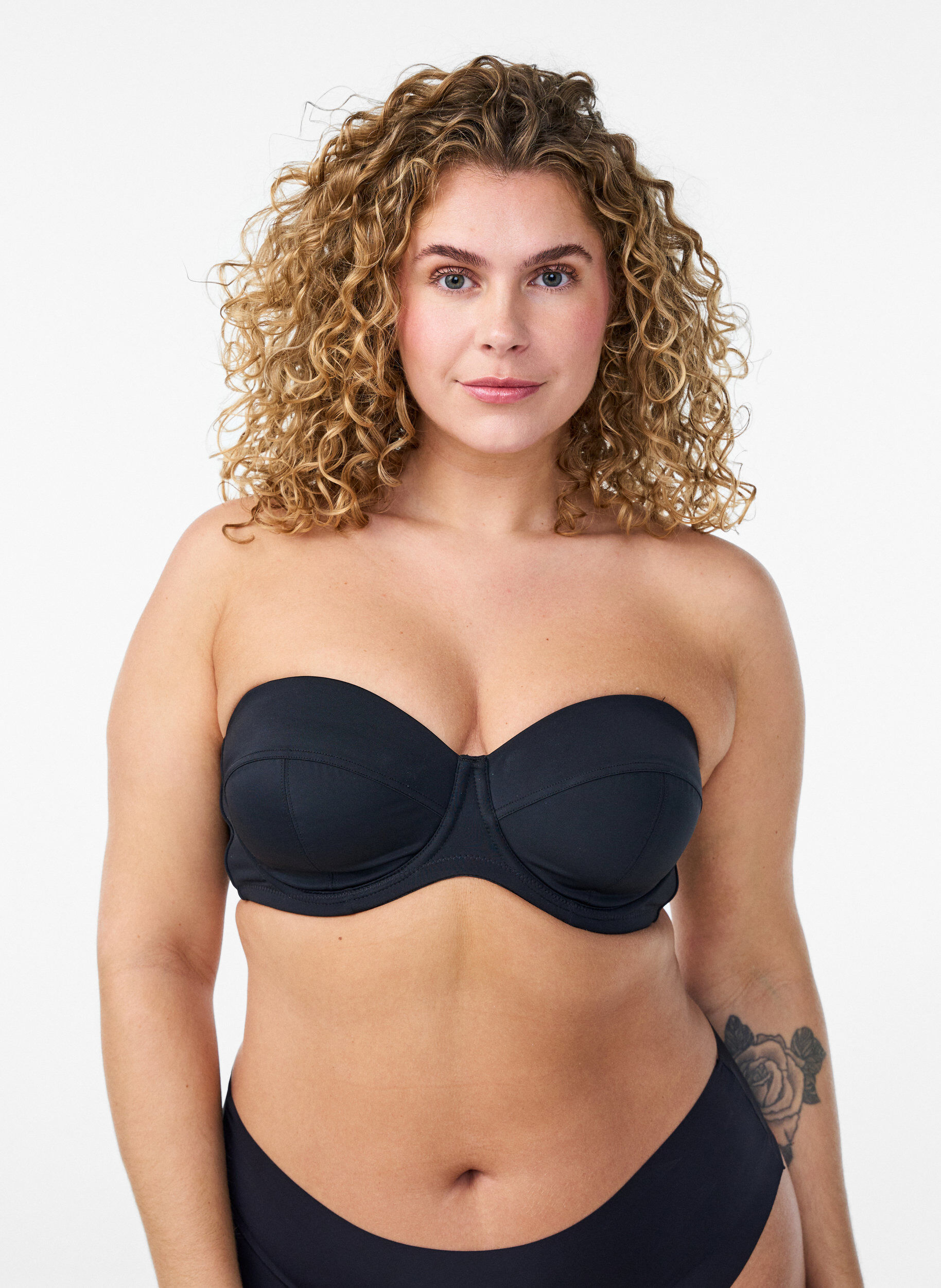 Gewatteerde strapless BH met afneembare bandjes, Zwart, Model