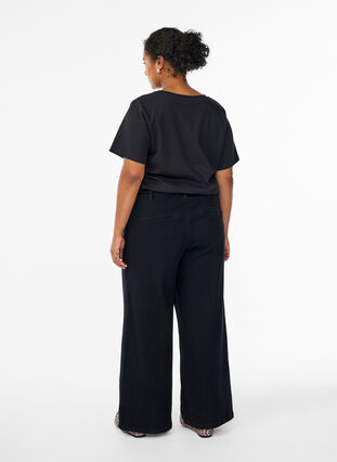 ZizziLosse pasvorm jeans met een elastische tailleband en een trekkoord, Black Wash, Model image number 1