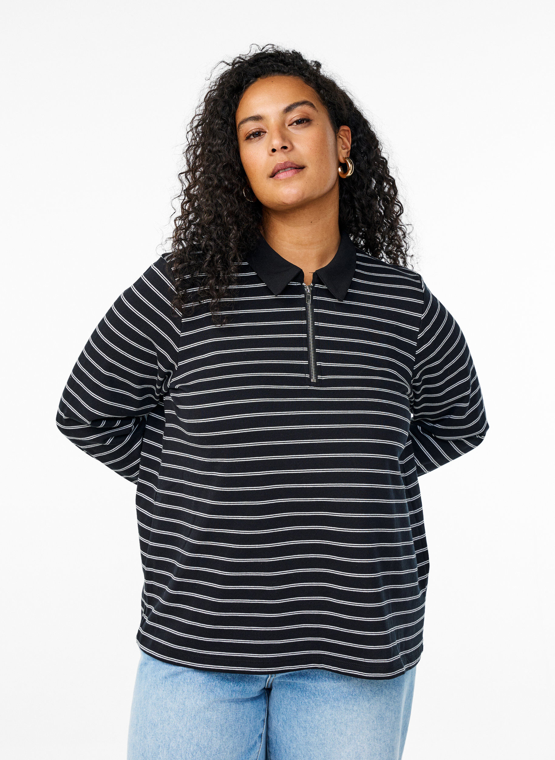 ZizziGestreept poloshirt met ritssluiting, Zwart, Model image number 0