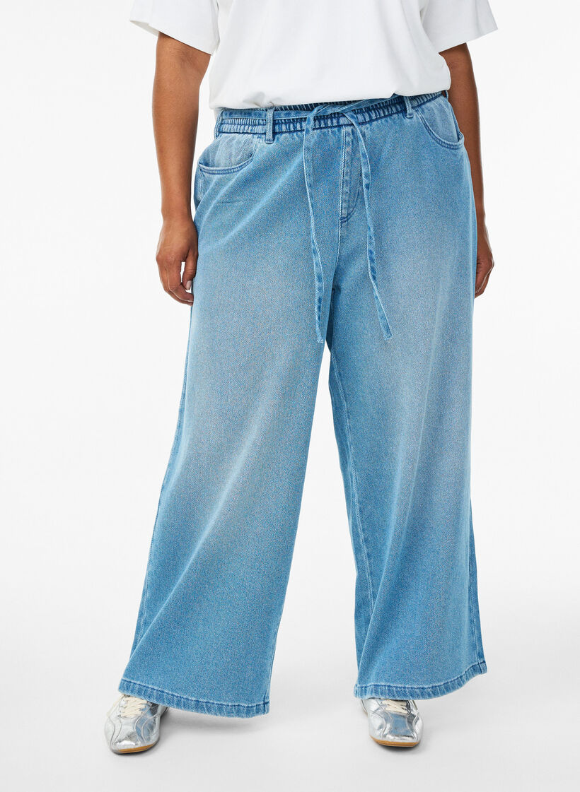 Losse pasvorm jeans met een elastische tailleband en een trekkoord, Blauw, Model image number 2