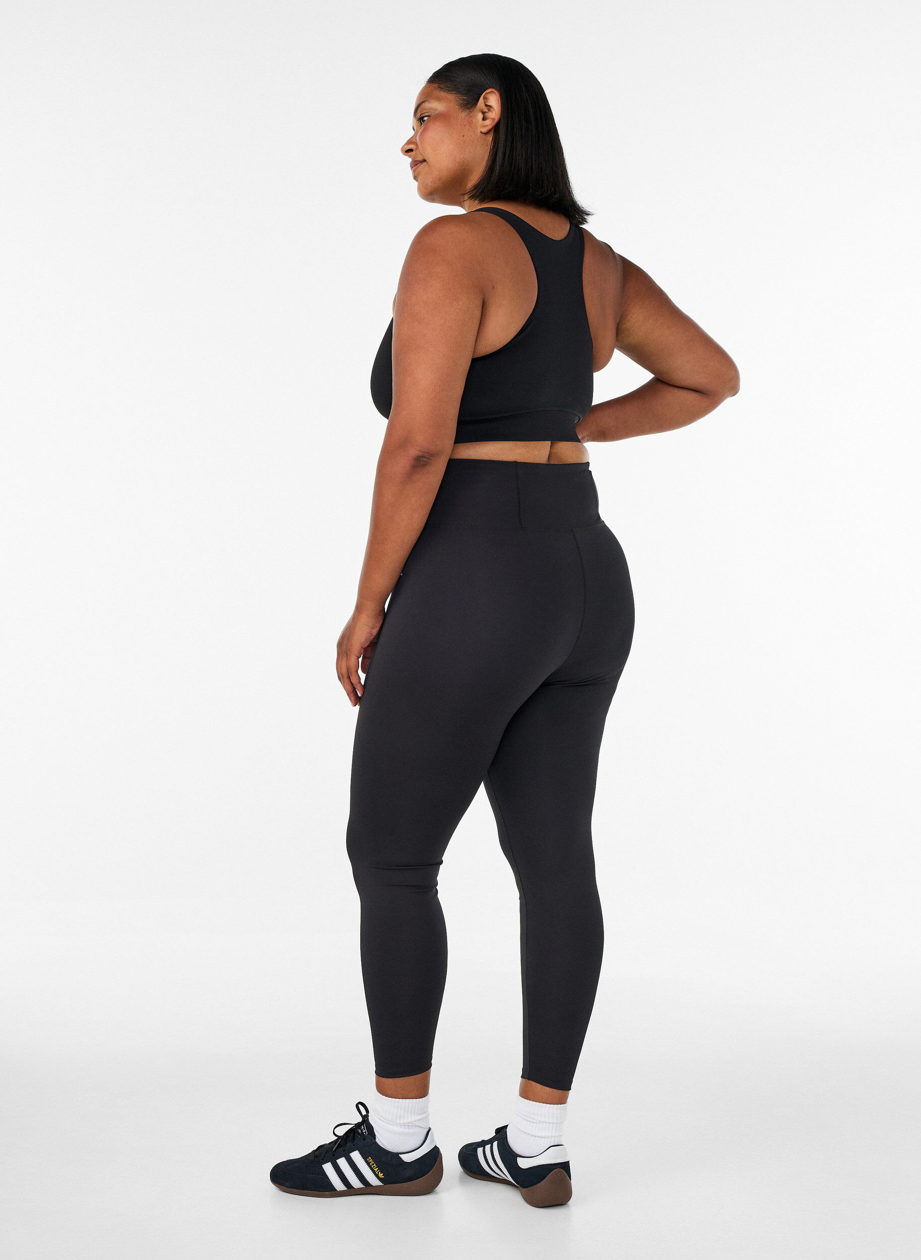 ZizziTrainingspanties met high waist en zak in de tailleband, Zwart, Model image number 1