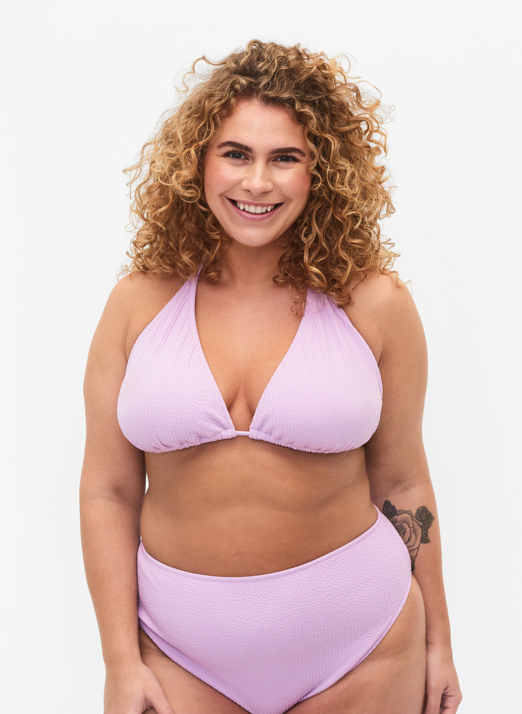 ZizziDriehoekige bikini top met cr&ecirc;pe structuur, Paars, Model image number 0