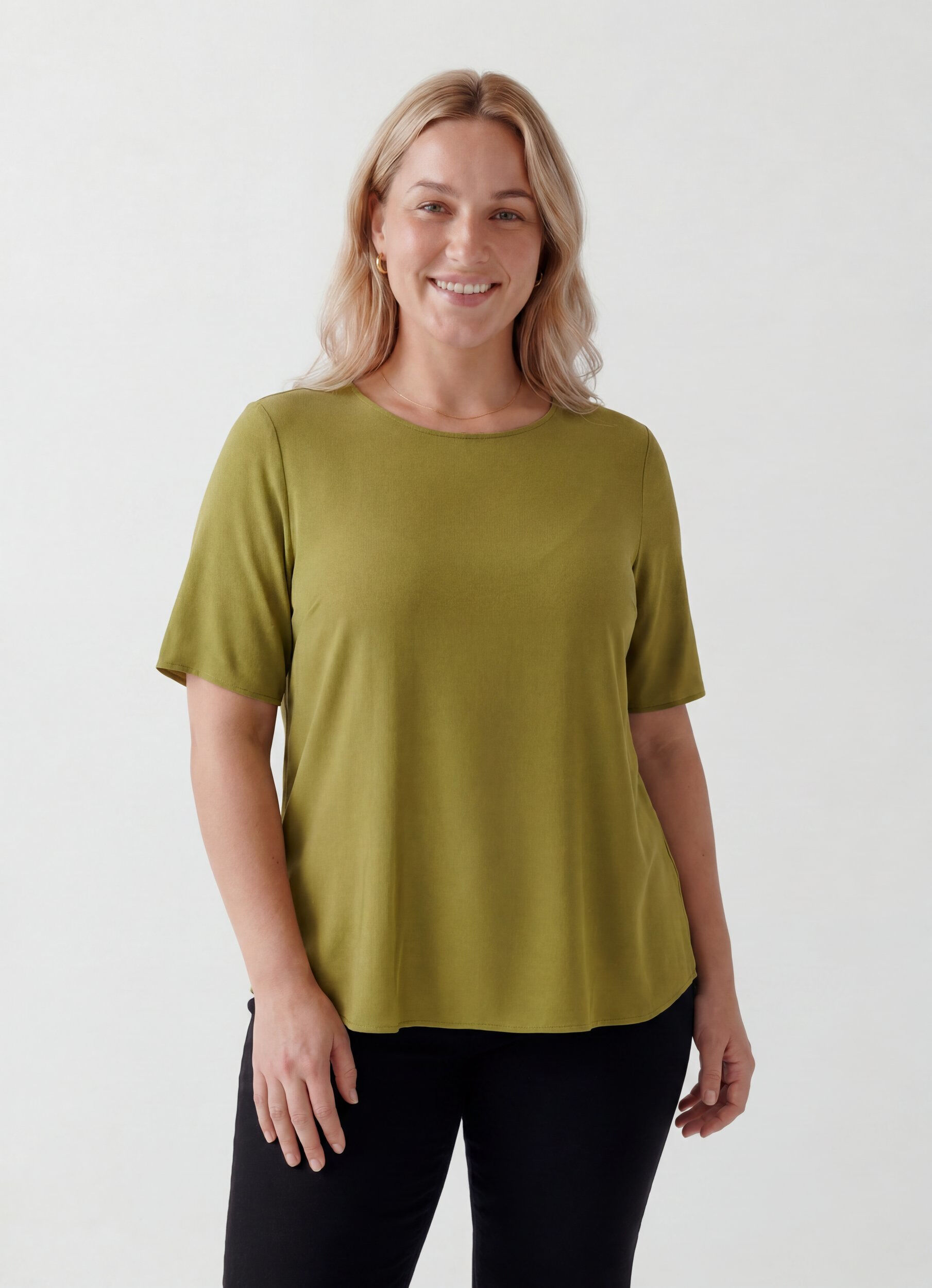 Geweven blouse met korte mouwen en ronde hals, Groen, Model