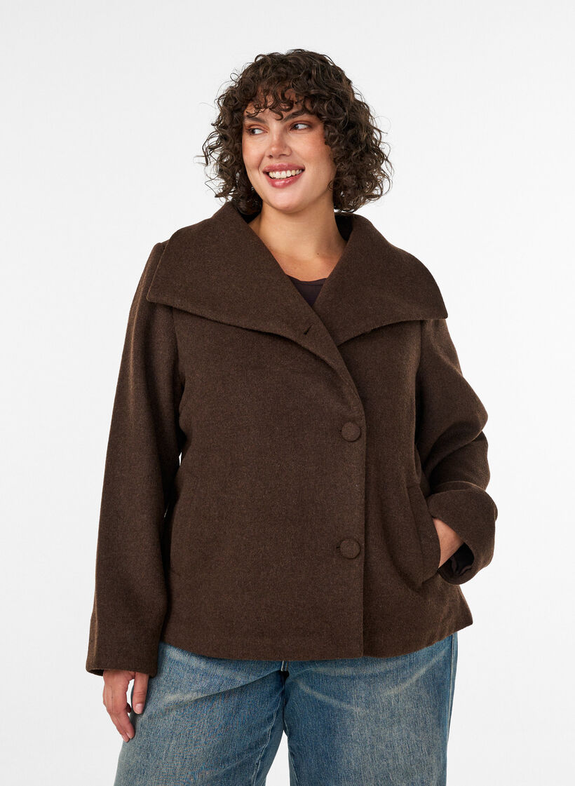 Korte jas met asymmetrische knoopsluiting, Bruin, Model image number 0
