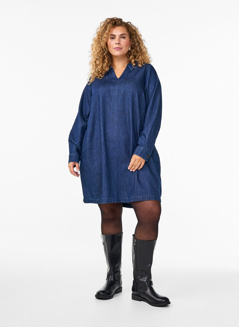 Korte denim jurk met een V-hals en kraag, Dark Blue Denim, Model