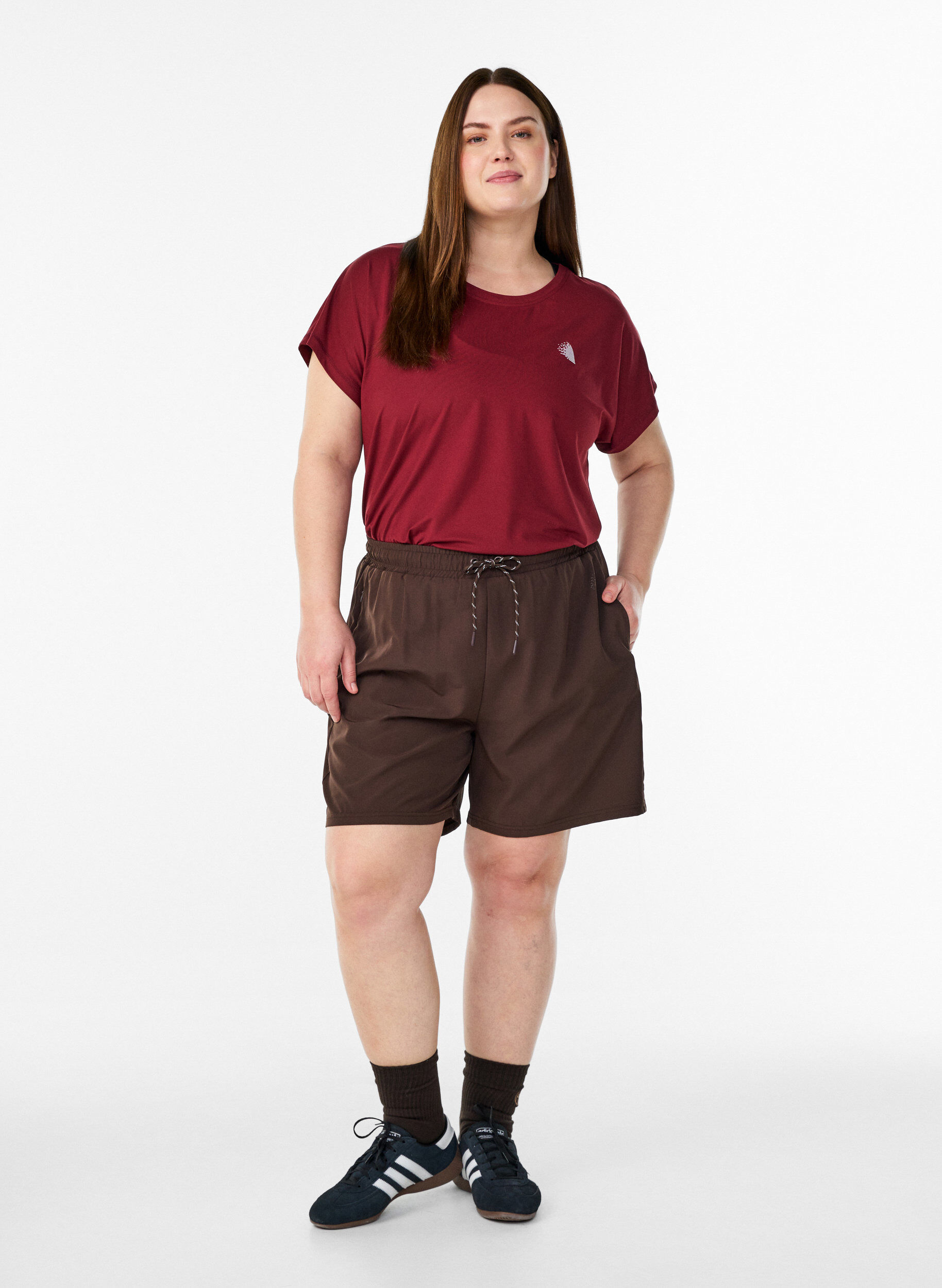 ZizziTrainingshort met binnenbroek en telefoonzakje, Bruin, Model image number 1