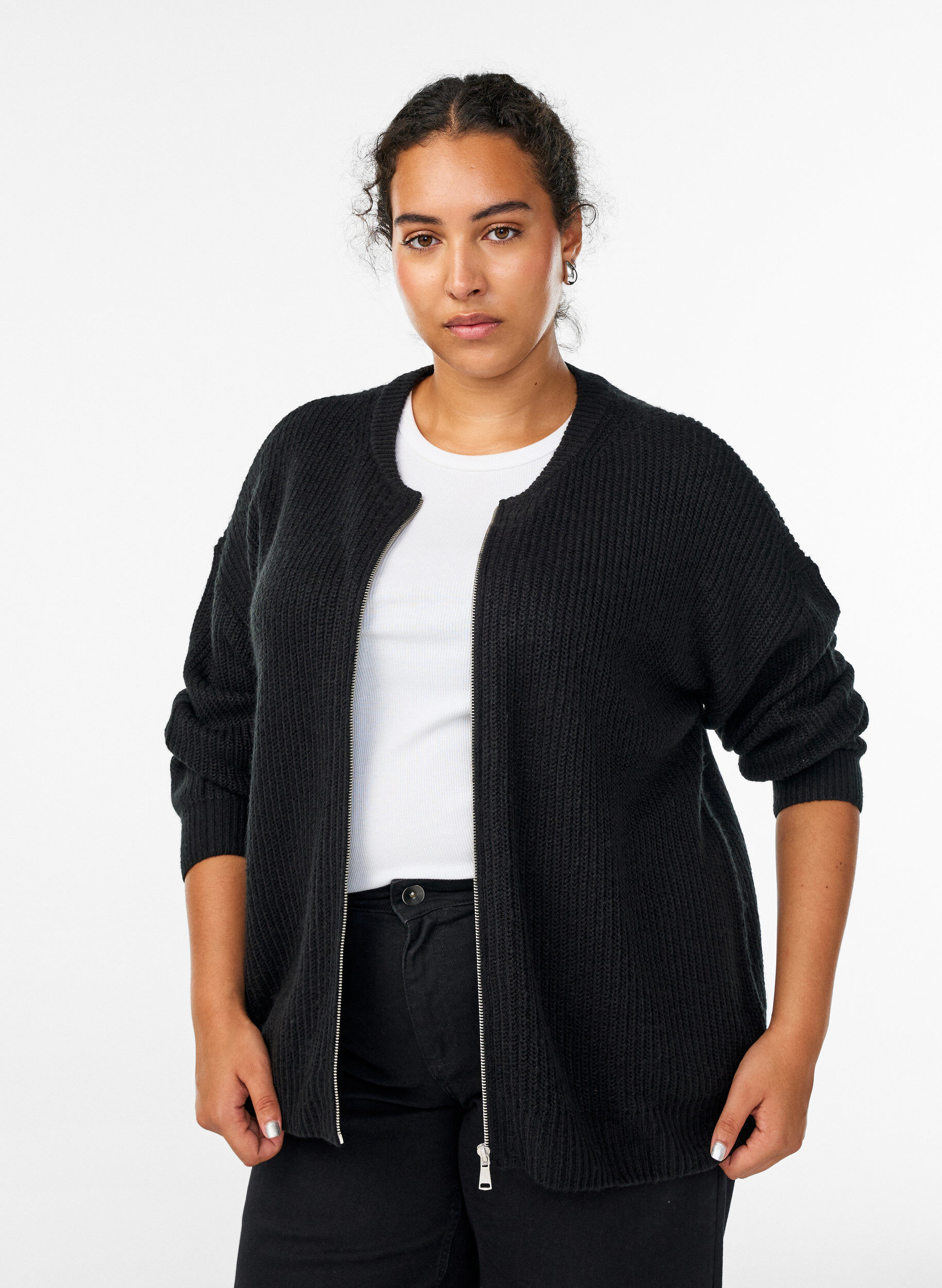 Breigoed cardigan met ritssluiting, Zwart, Model