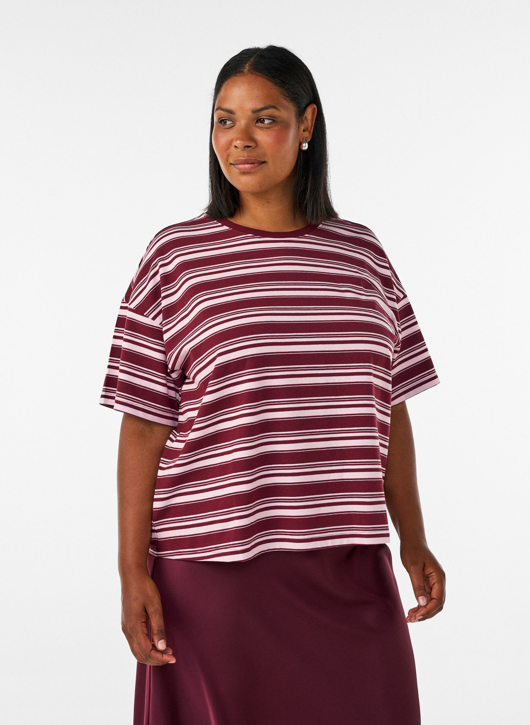 Boxy T-shirt met gestreept patroon, Rood, Model