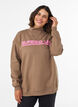 Sweatshirt met hoge hals en sportief motief op de voorkant, Bruin, Model image number 0