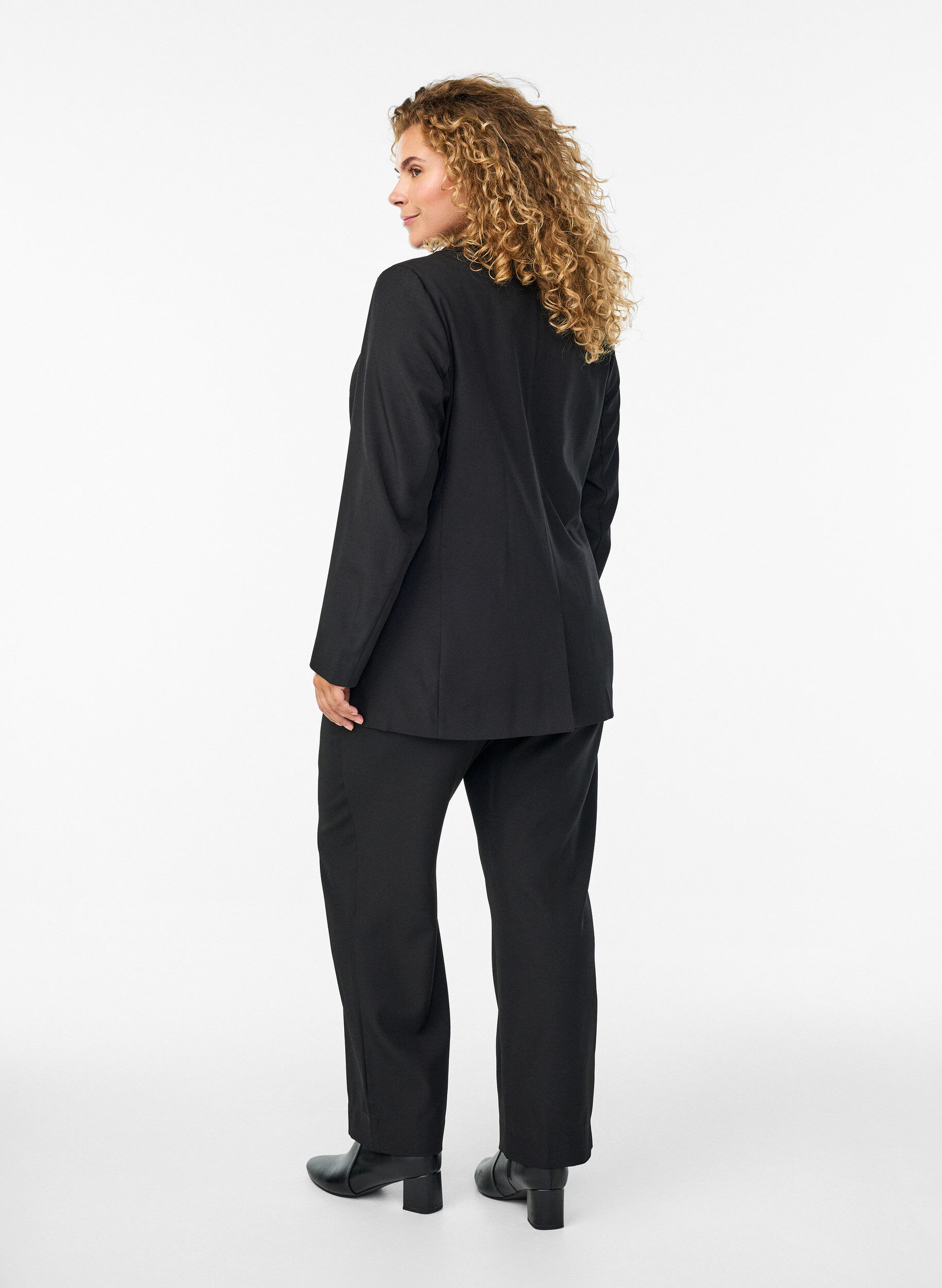 ZizziFLASH - Losse broek met zakken, Zwart, Model image number 1