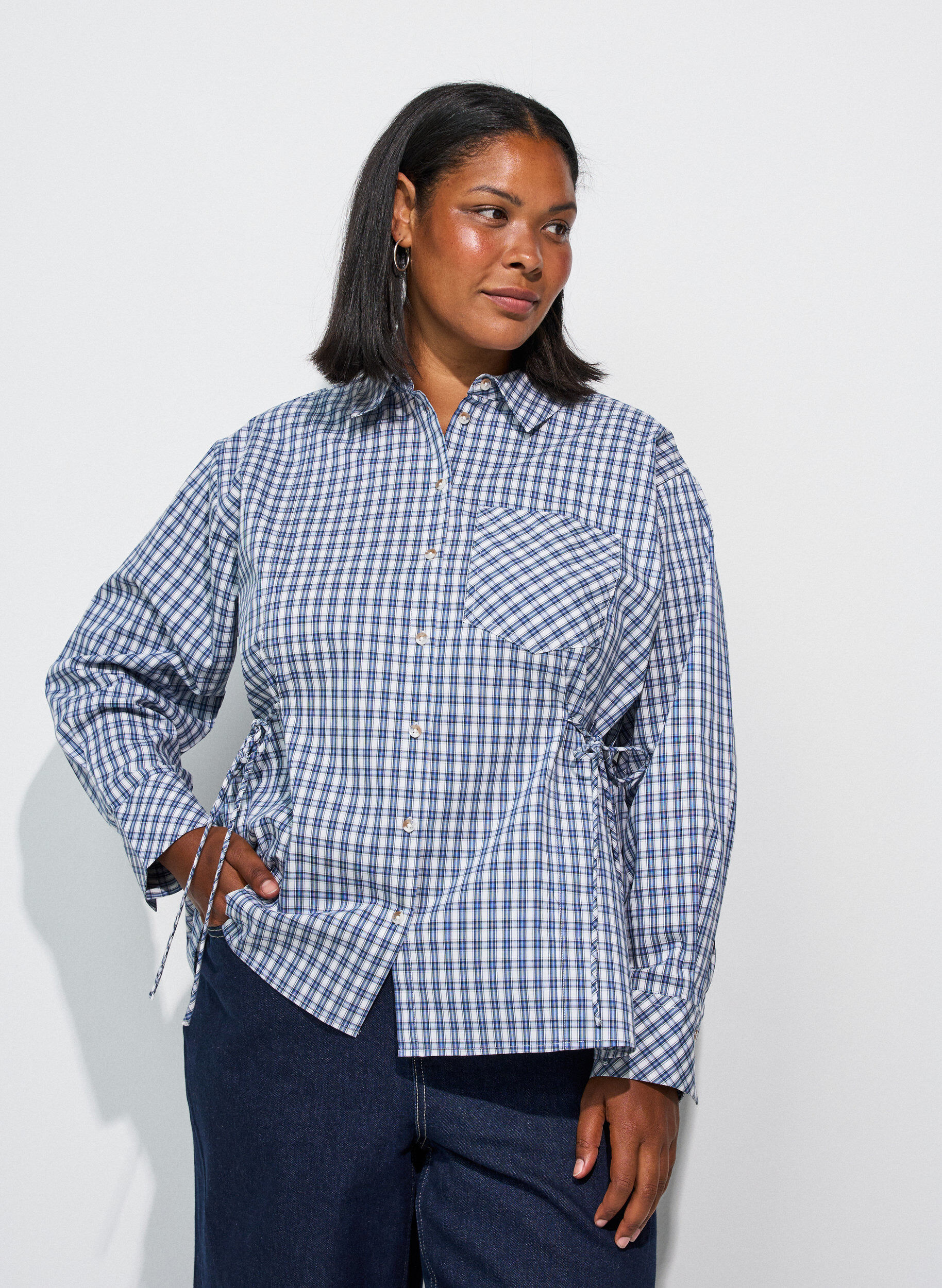 ZizziLosvallend geruit overhemd met strikceintuur, Blauw, Model image number 3
