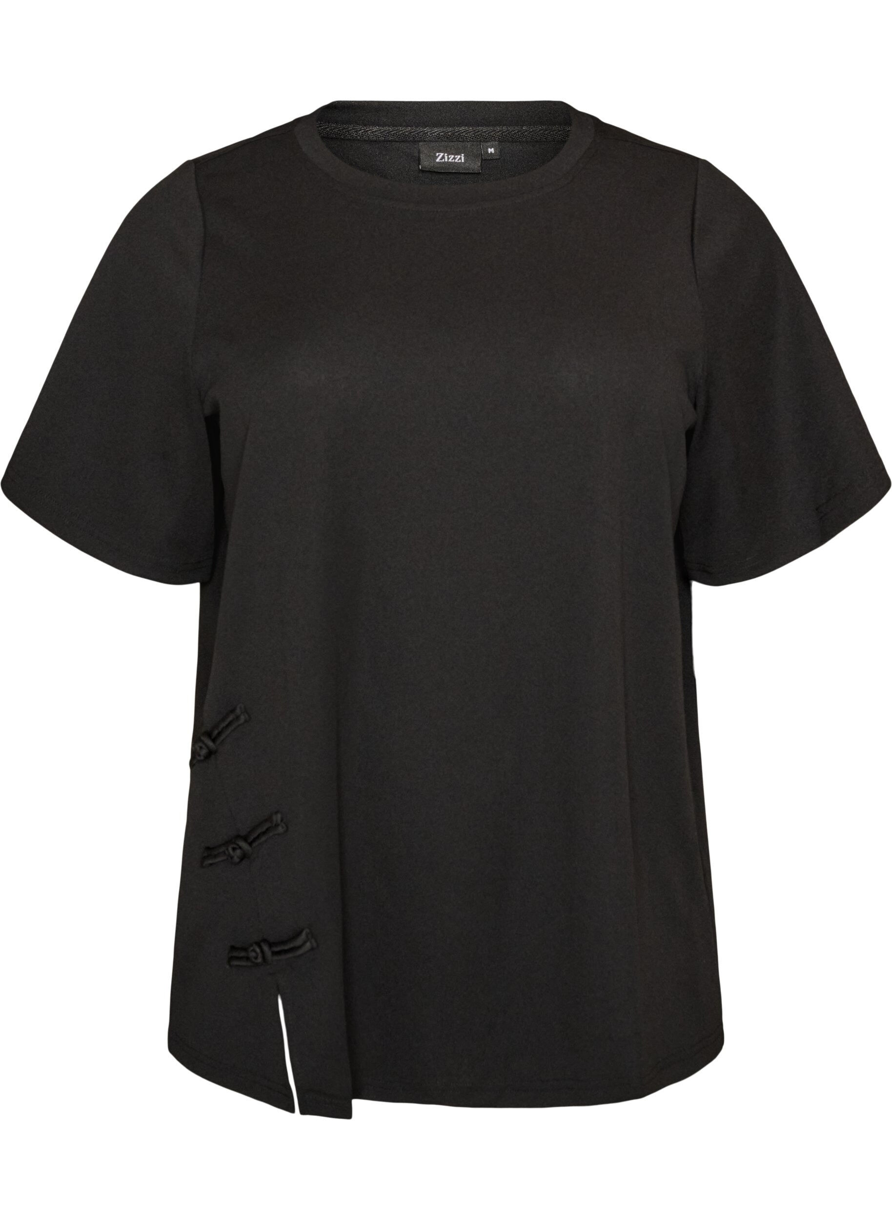 T-shirt met splitjes en decoratieve knoopsluitingen