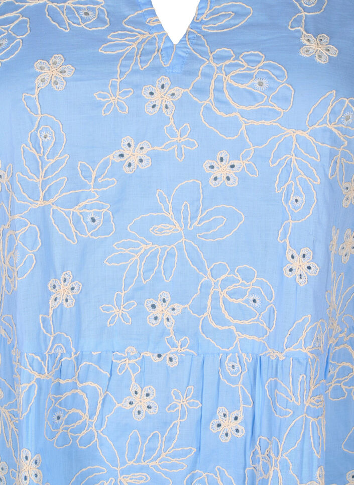 Jurk met geborduurde bloemen en lange mouwen, Della Robbia Blue, Packshot