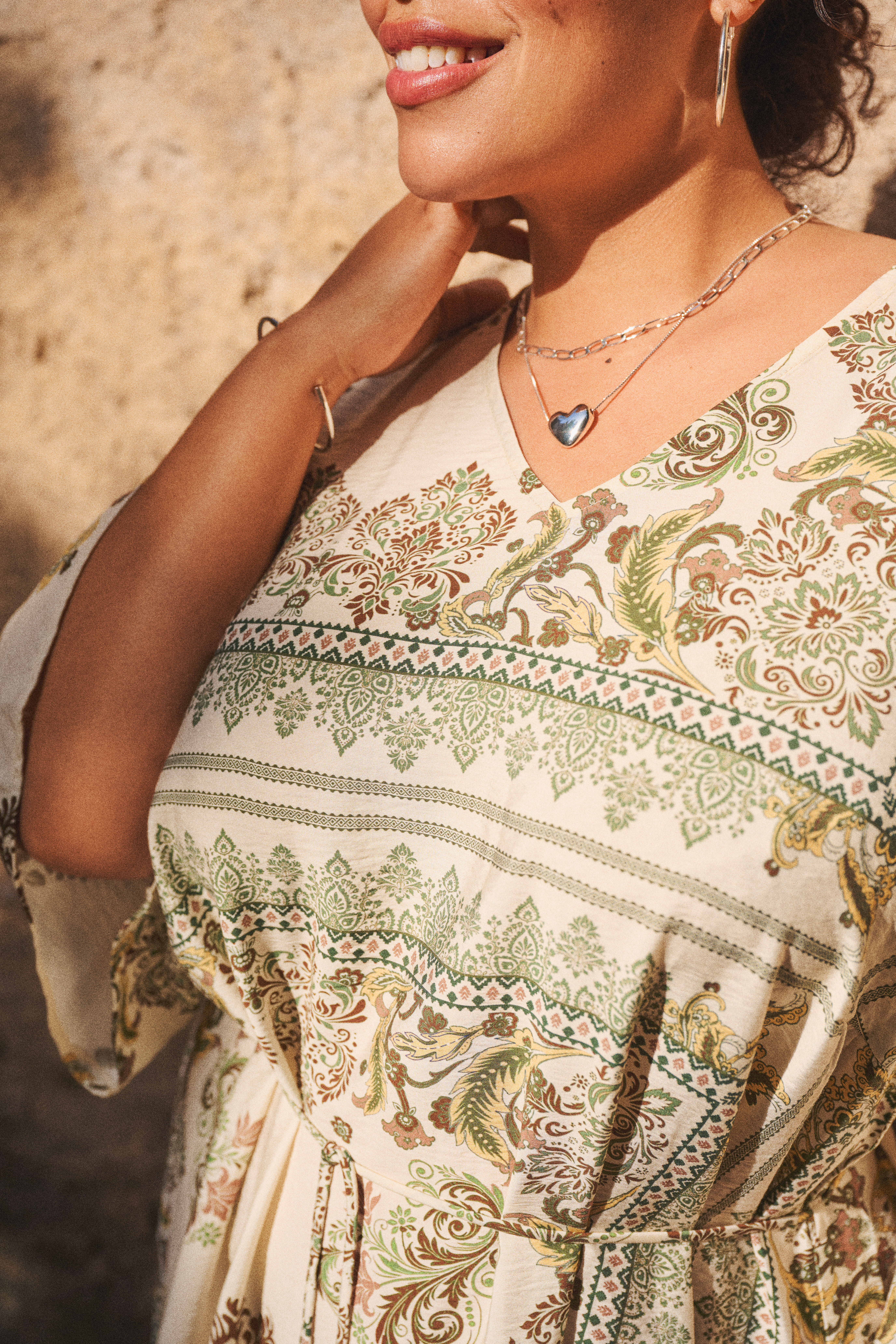 ZizziPatroonjurk in groentinten, , Model