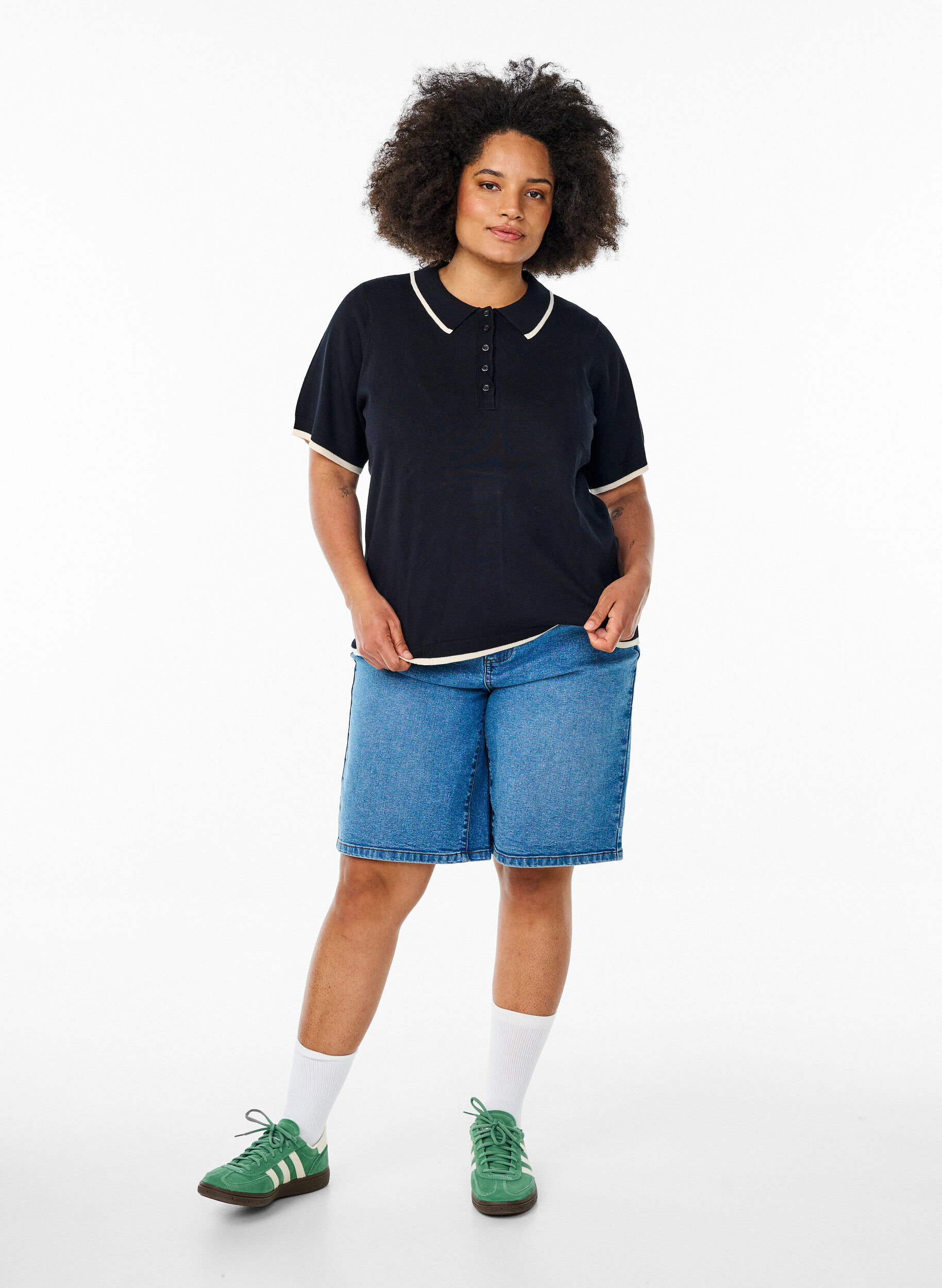 ZizziFijngebreid poloshirt met contrasterende afwerking, Zwart, Model image number 1