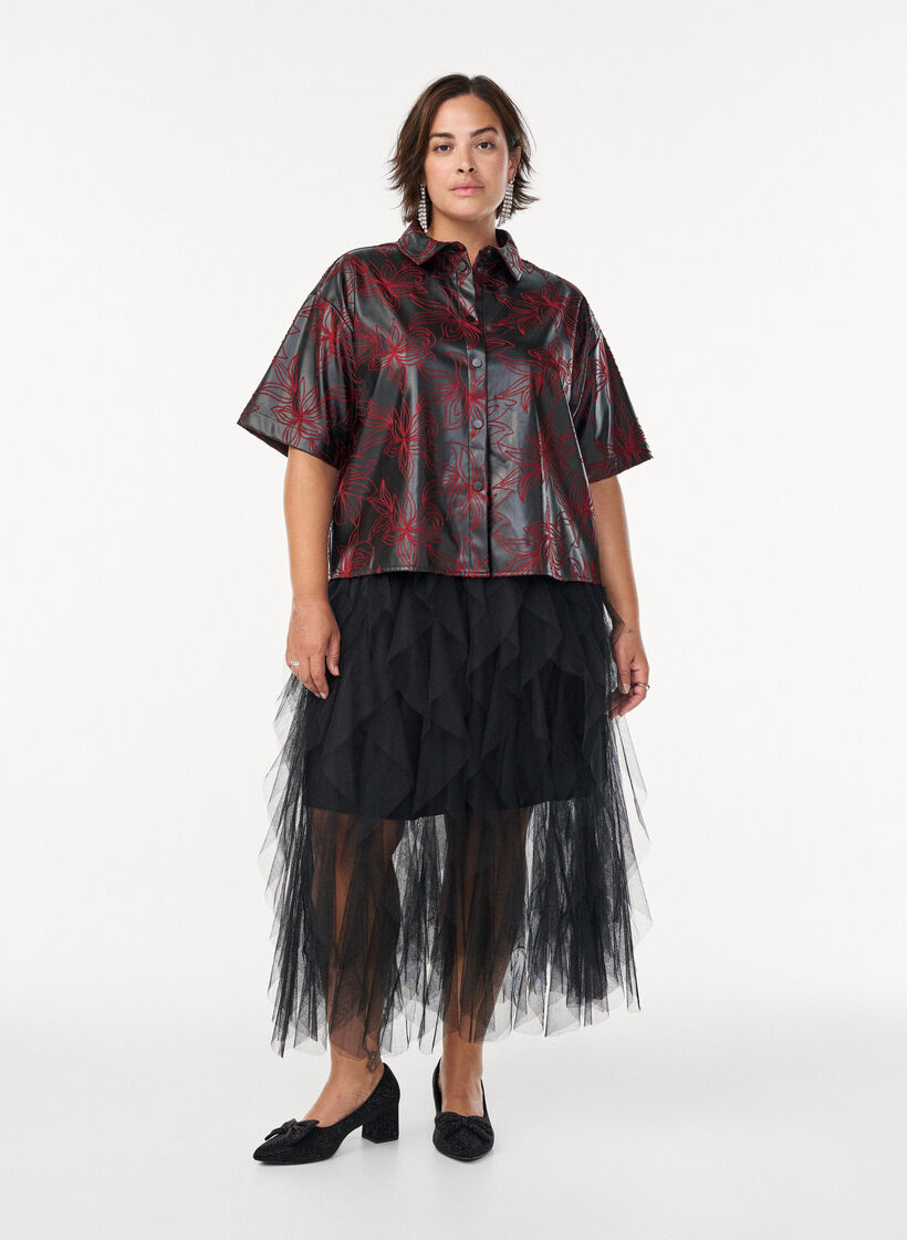 Korte imitatielederen blouse met contrasterend borduursel, Zwart, Model image number 1