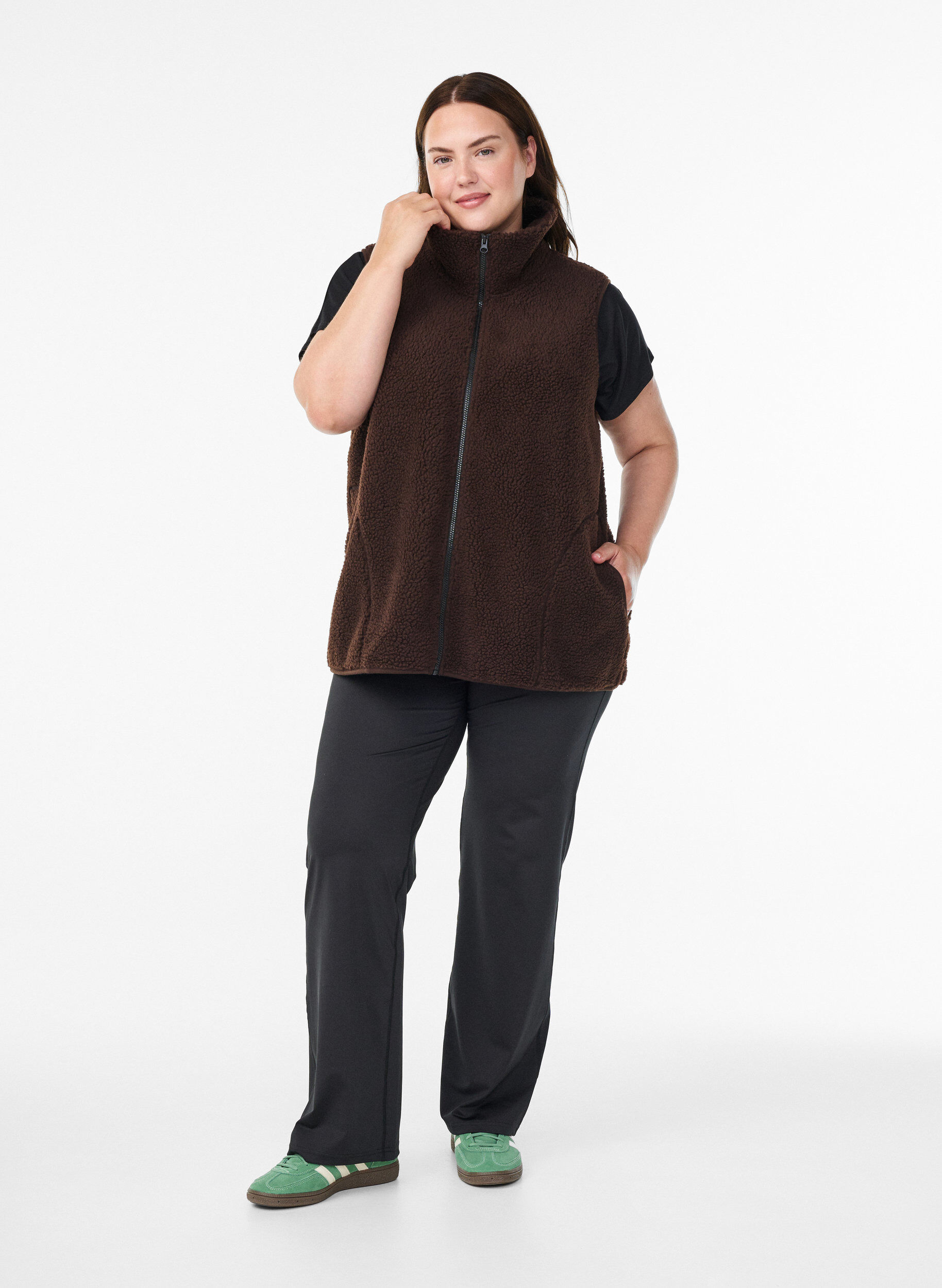 ZizziTeddy fleece gilet met ritssluiting en zakken, Bruin, Model image number 1