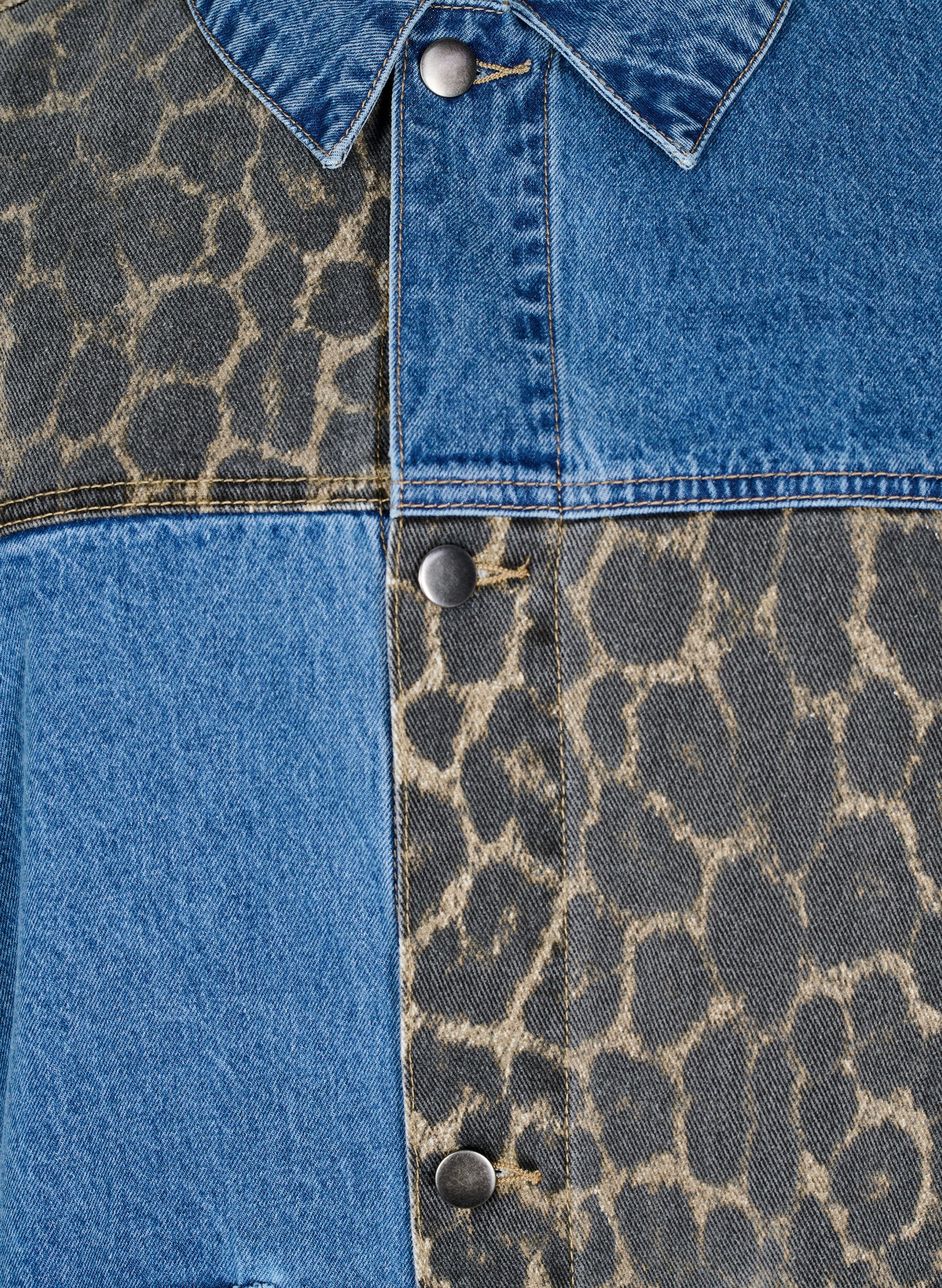 ZizziDenim shirt met luipaardprint details, Blauw, Packshot image number 4