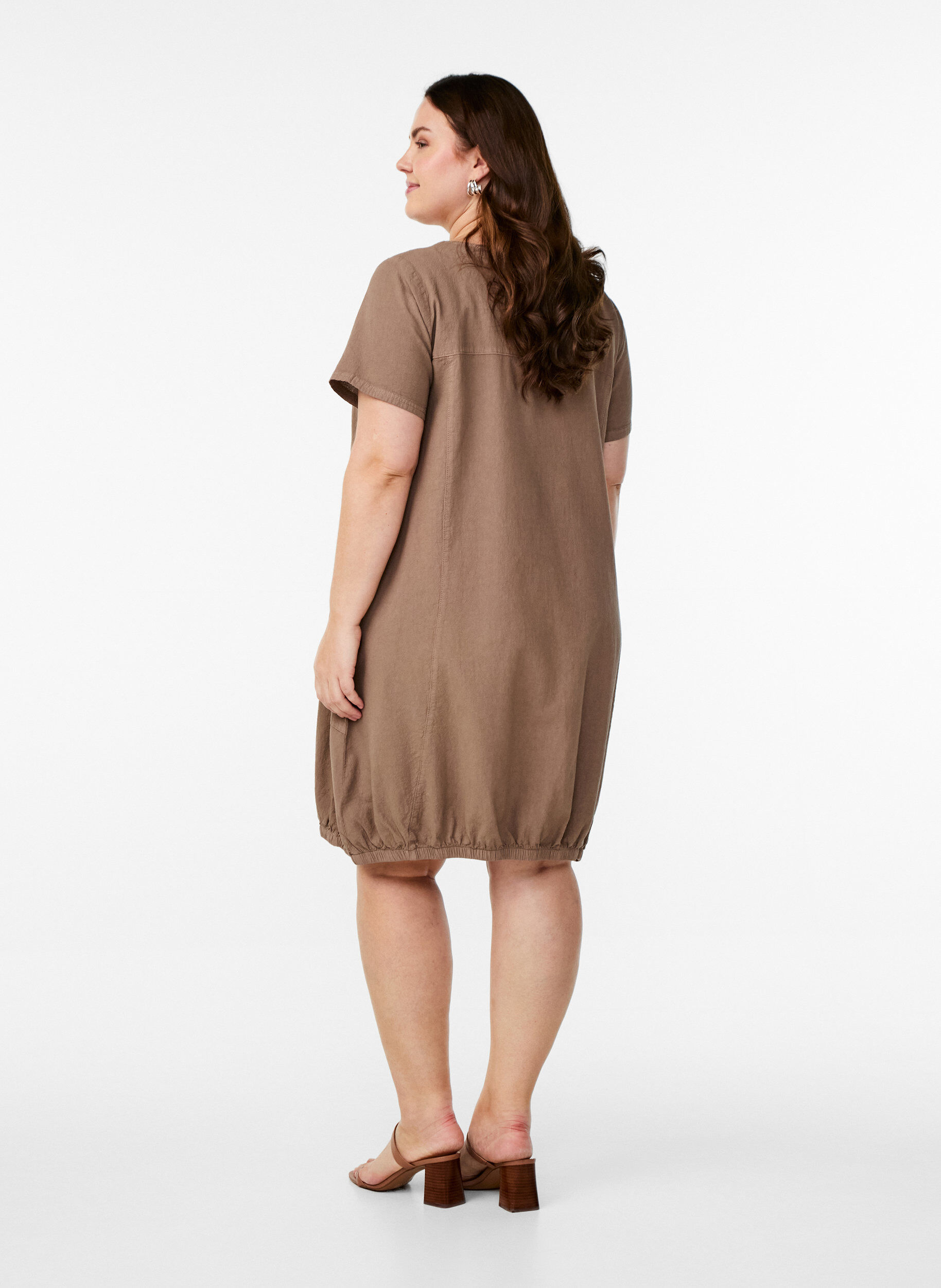 ZizziKatoenen jurk met korte mouwen, Bruin, Model image number 2
