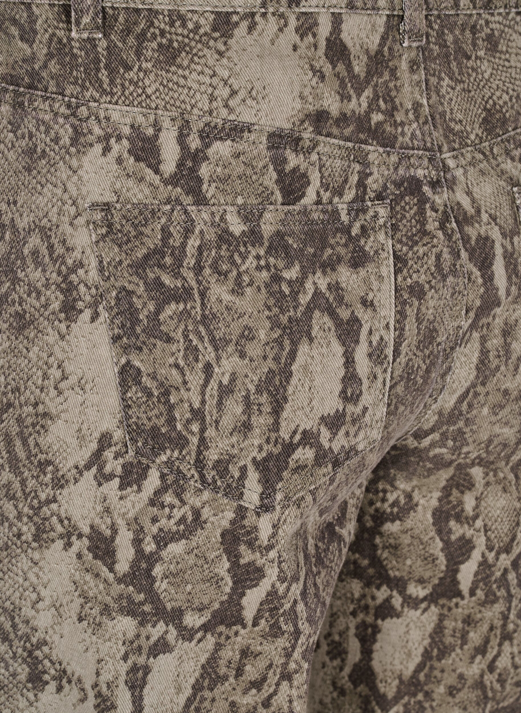 ZizziHigh-waist Gemma jeans met slangenprint, Bruin, Packshot image number 3