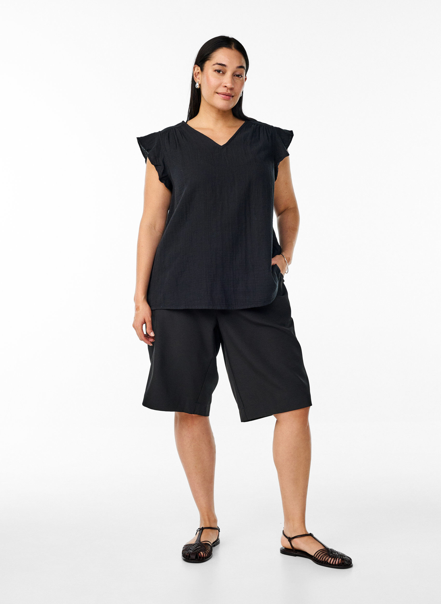 ZizziMouwloze top van katoenen mousseline met ruches, Zwart, Model image number 1