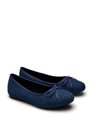 ZizziWide fit - Denim ballerina met strik, Dark Blue Denim, Packshot image number 1