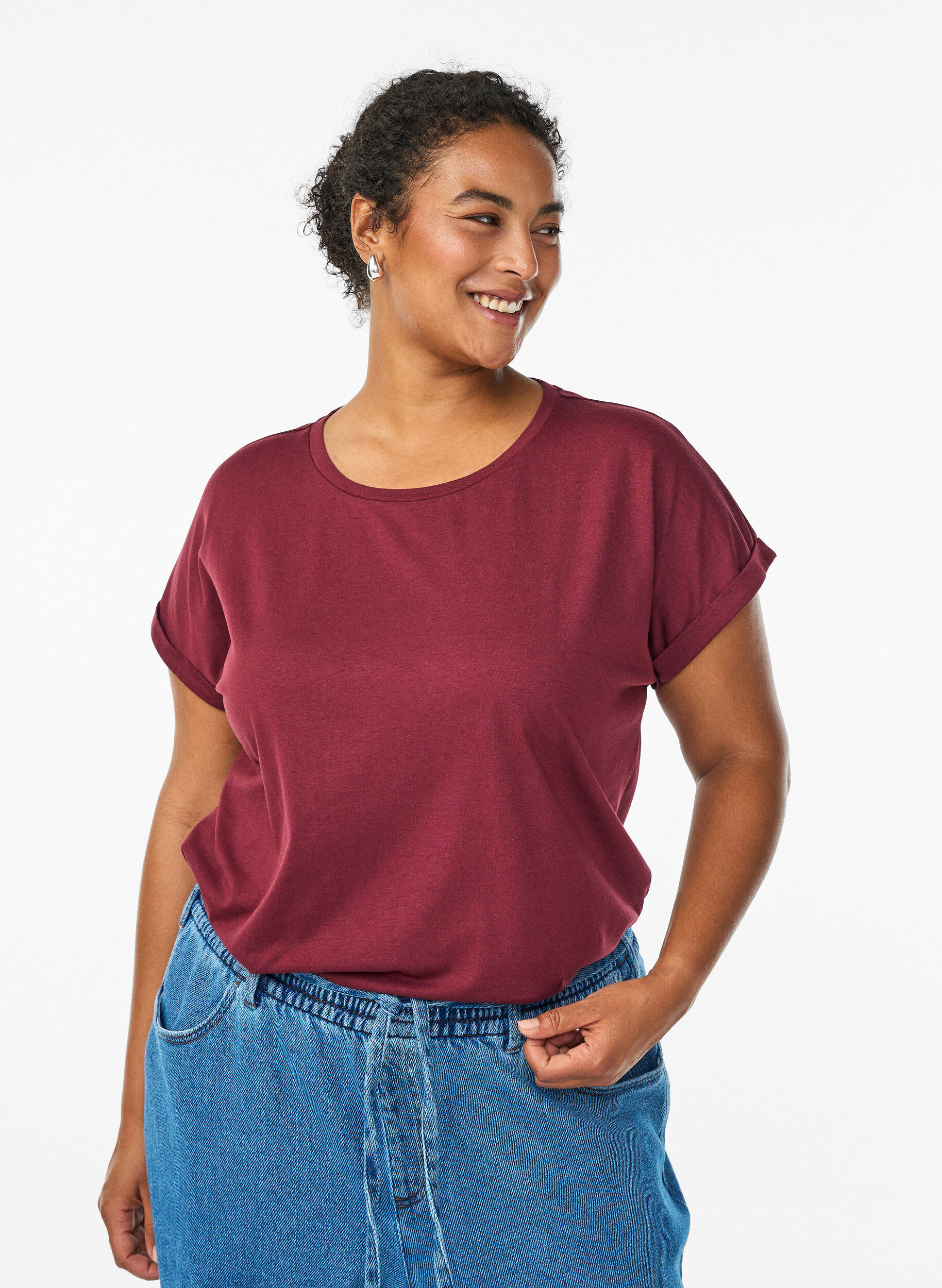 T-shirt &agrave; manches courtes en m&eacute;lange de coton, Bordeaux fonc&eacute;, Model