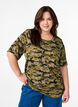 T-shirt met TENCEL&trade; Lyocell en camouflageprint, Groen, Model image number 0