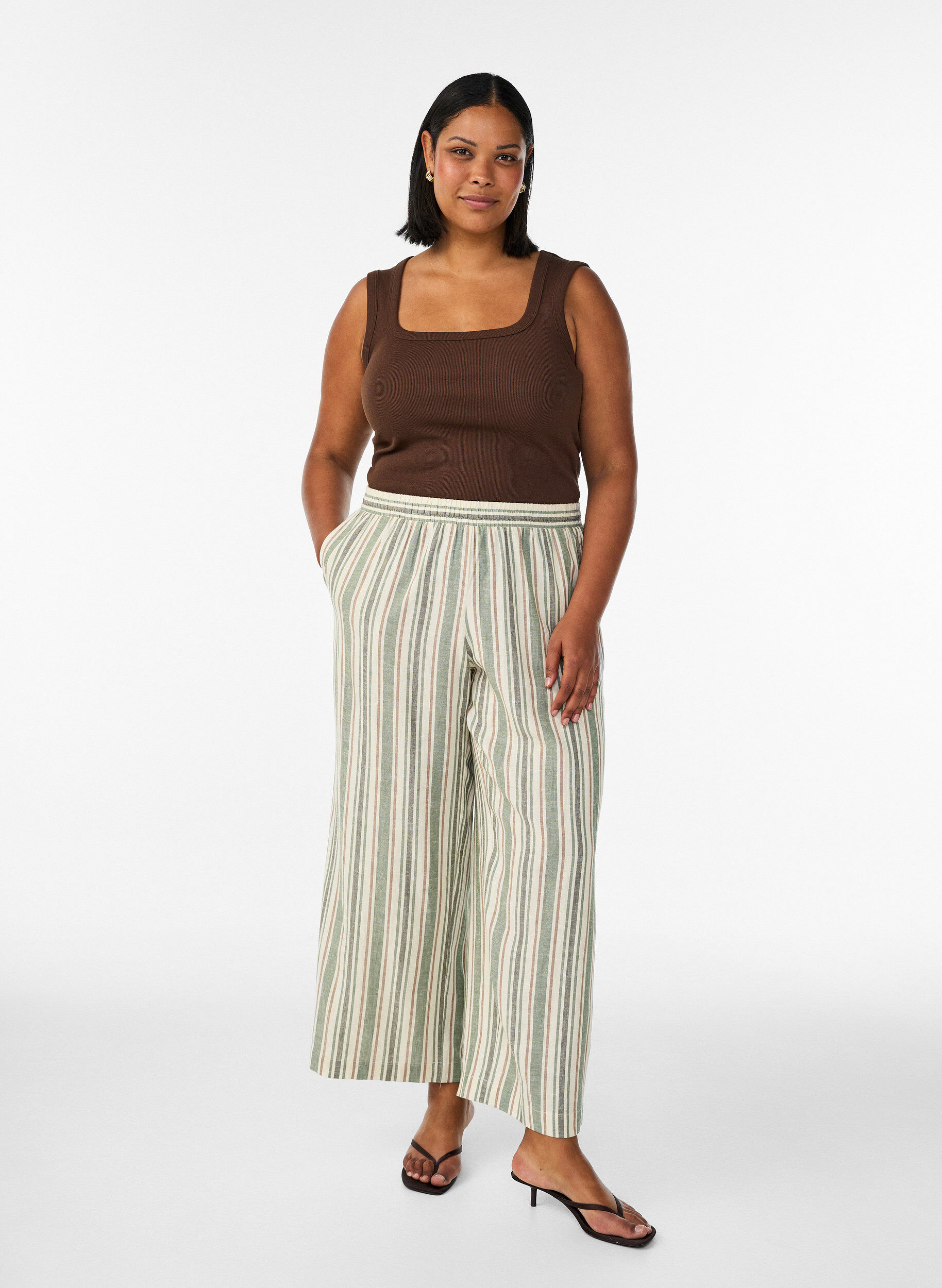 ZizziRib top met vierkante halslijn, Bruin, Model image number 1