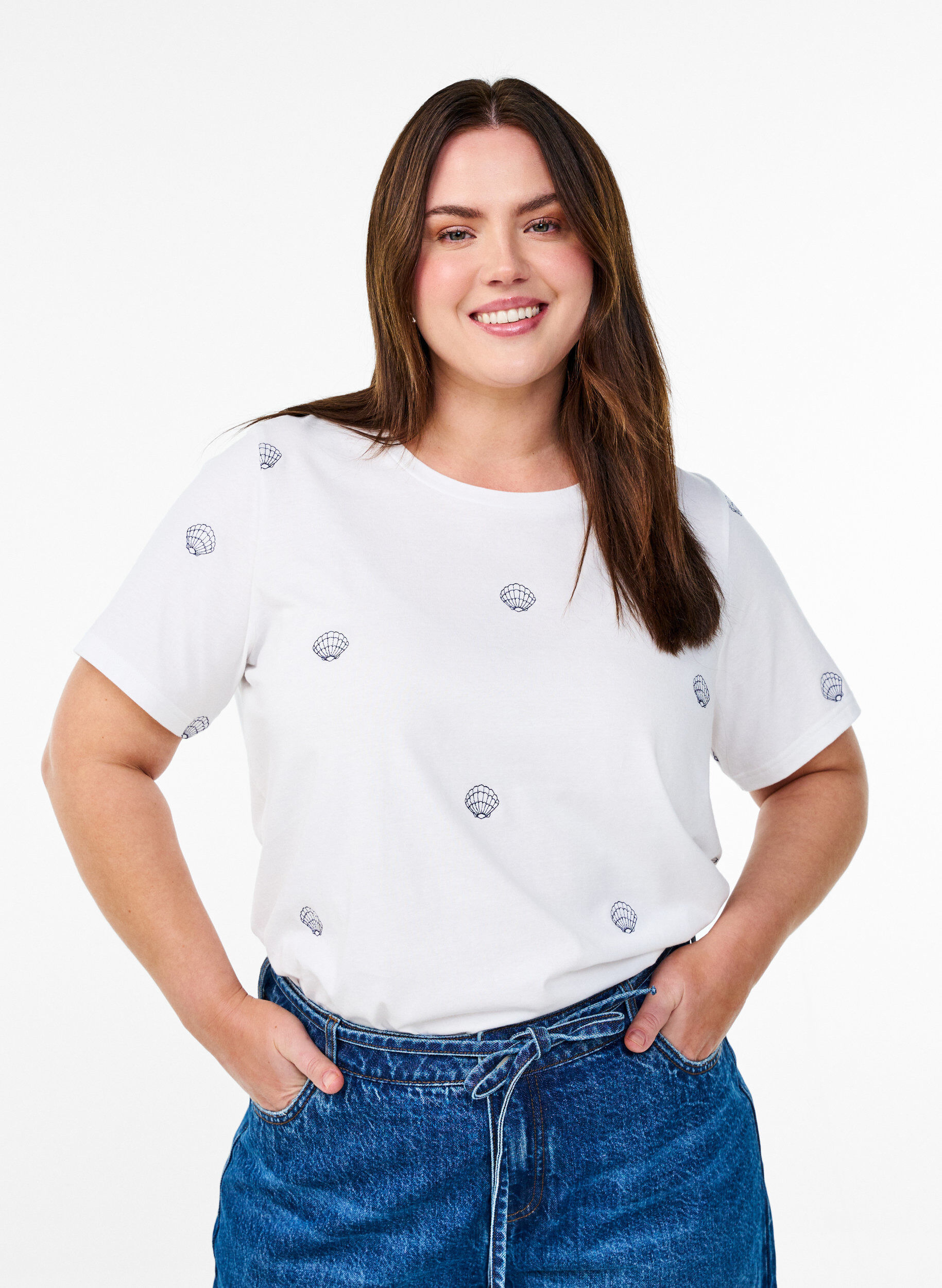 T-shirt in biologisch katoen met geborduurde motieven, Wit, Model