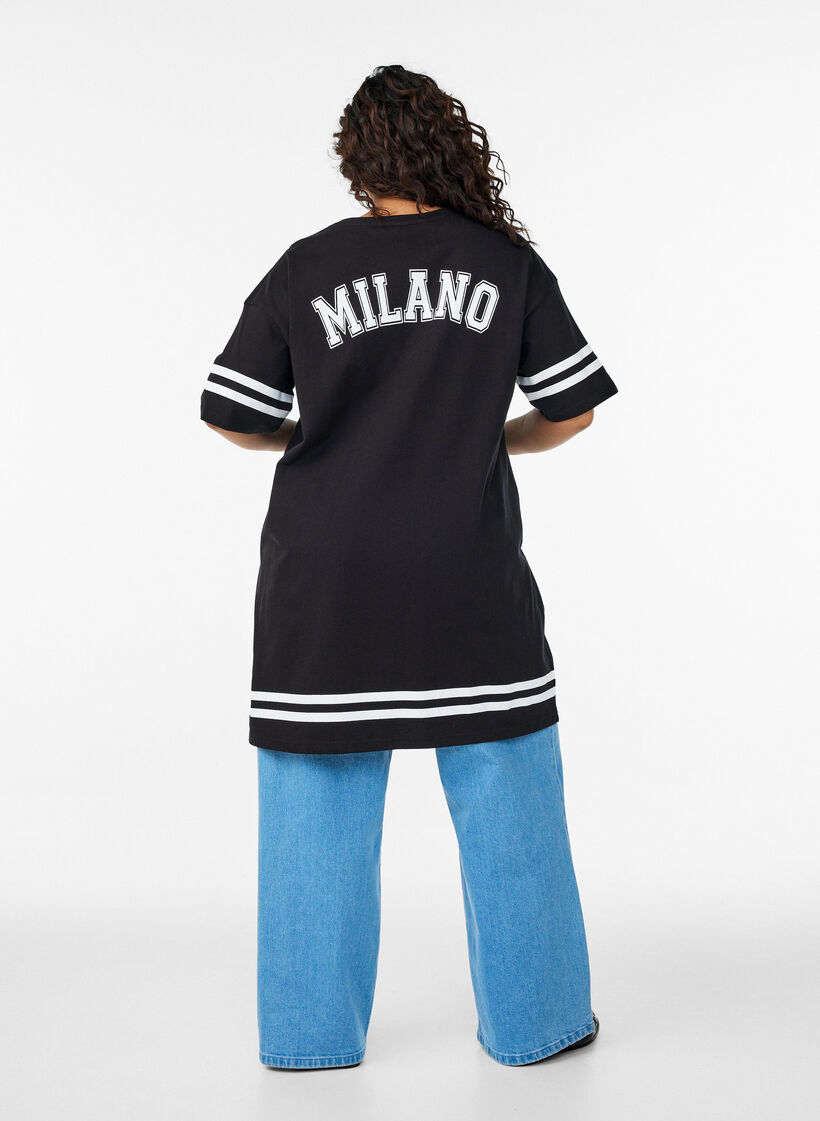 Kort T-shirtjurkje met sportieve details, Zwart, Model image number 2