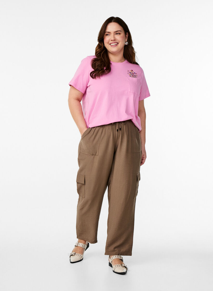 T-shirt met borstzakje, Roze, Model image number 1