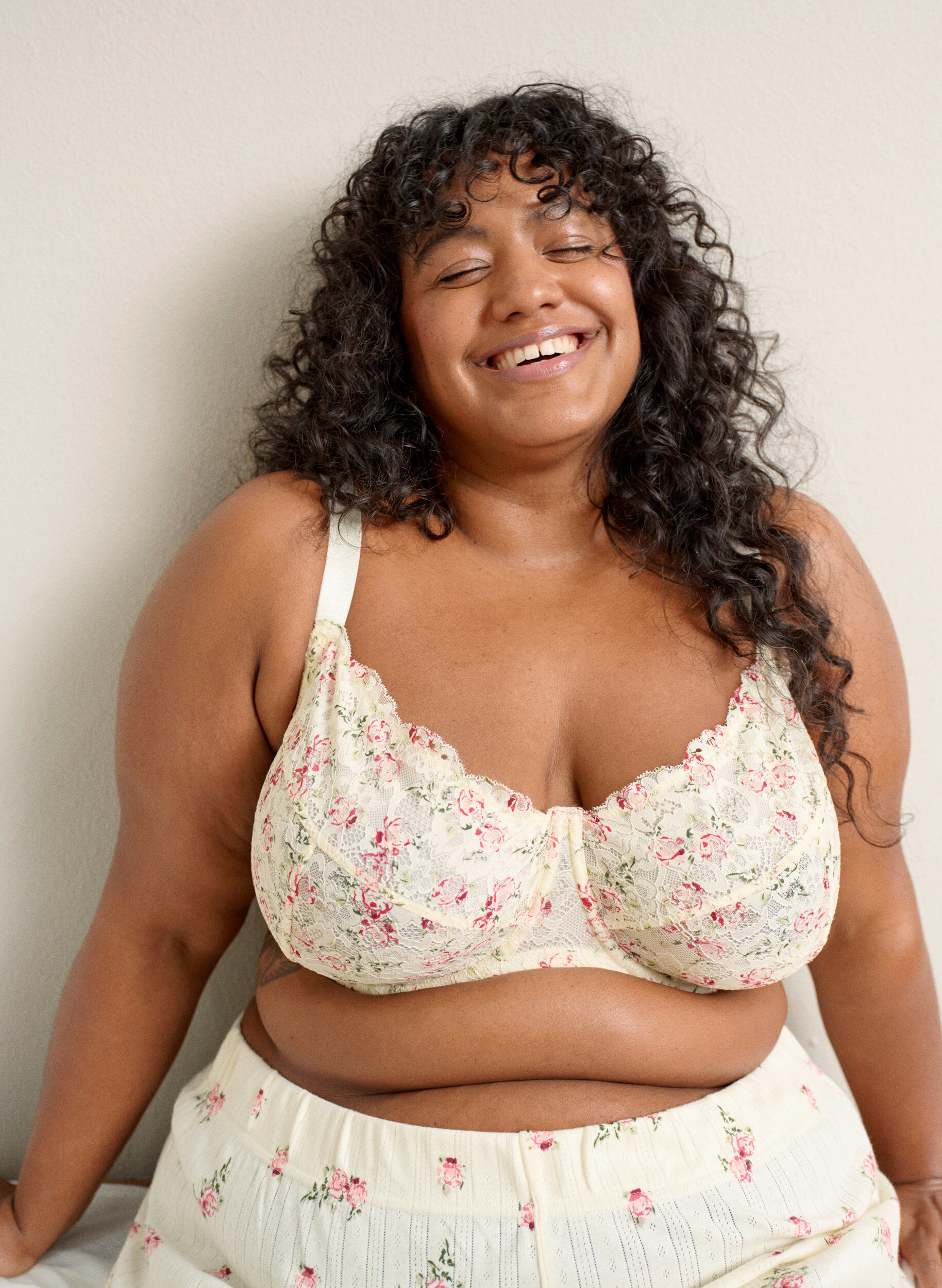 ZizziFull-coverage BH met bloemenkant, Wit, Image image number 0