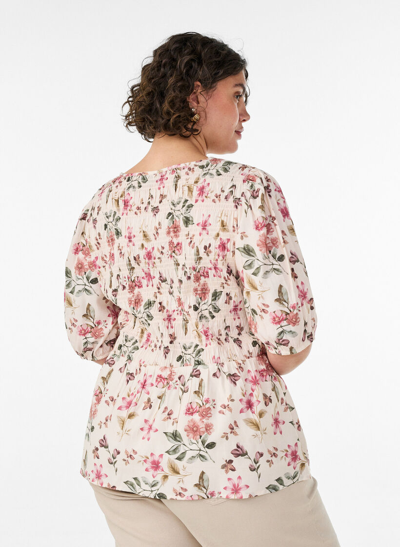 Viscose blouse met smokwerk en peplum-effect, Vanille, Model image number 2