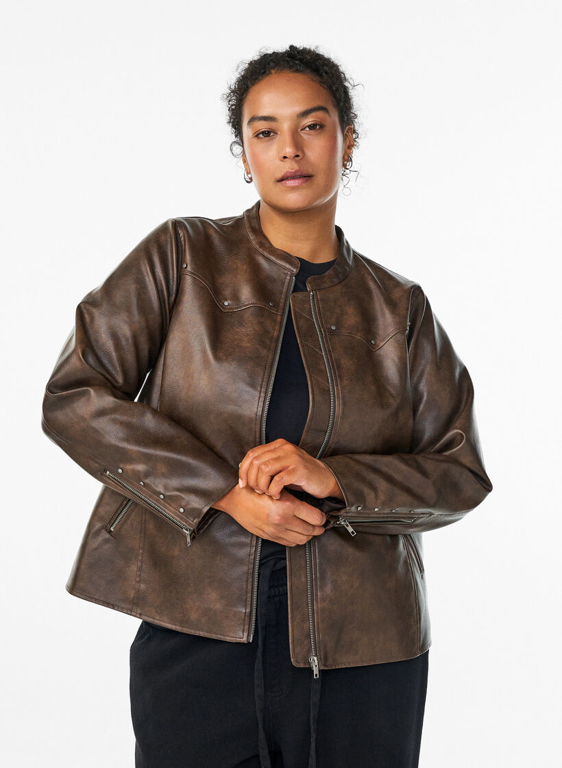 Imitatieleer jack met studs en zakken, Brown, Model