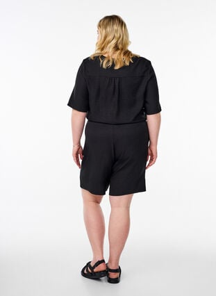 ZizziKorte broek met zakken en hoge taille, Zwart, Model image number 2
