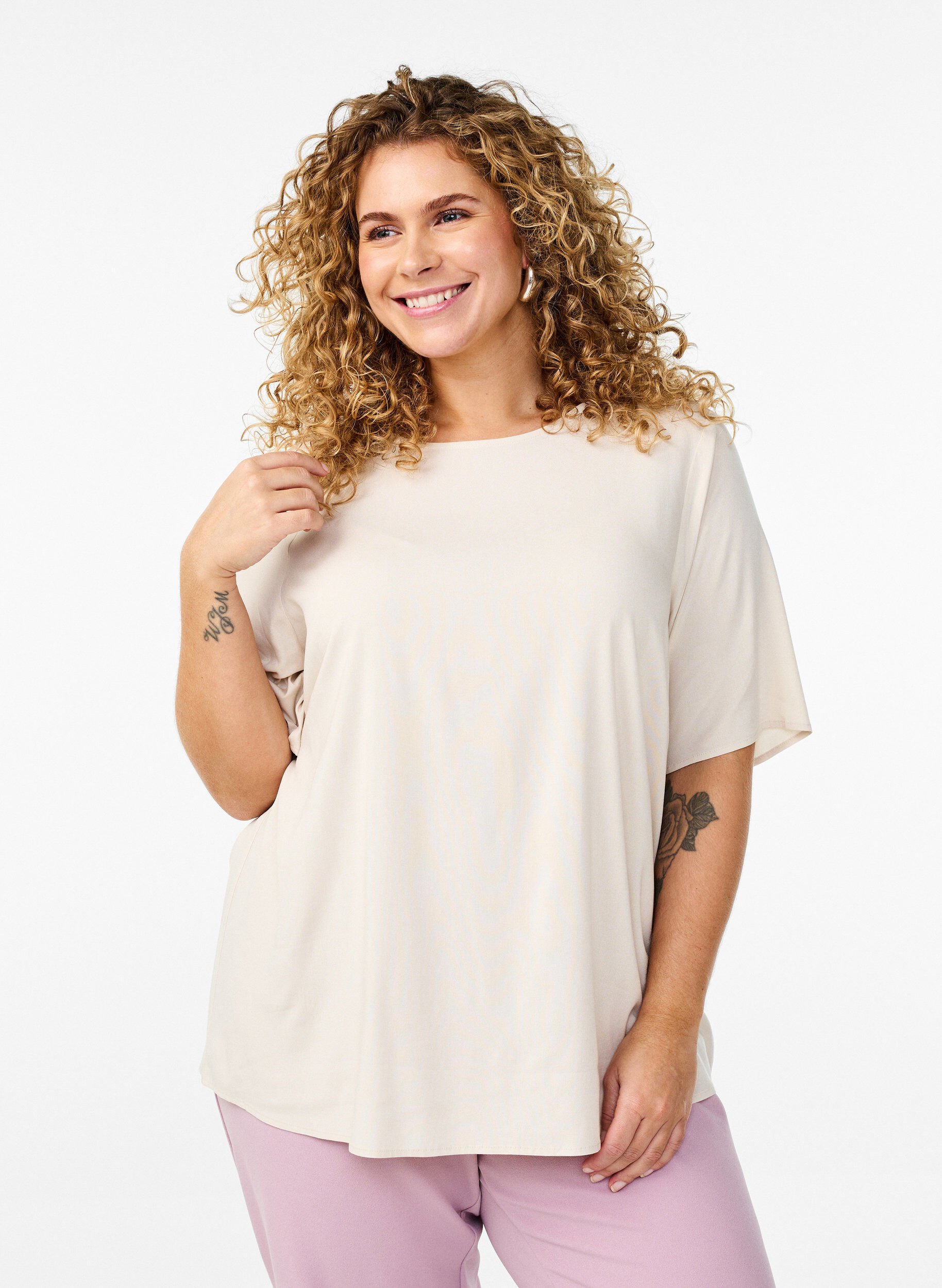 Geweven blouse met korte mouwen en ronde hals, Beige, Model