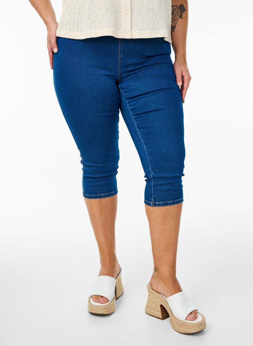 Denim capribroek met elastische tailleband, Dark Blue Denim, Model