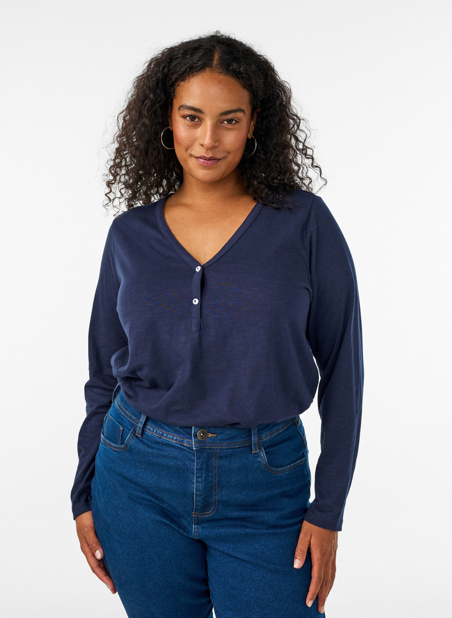 T-shirt met lange mouwen, V-hals en knopen, Blauw, Model