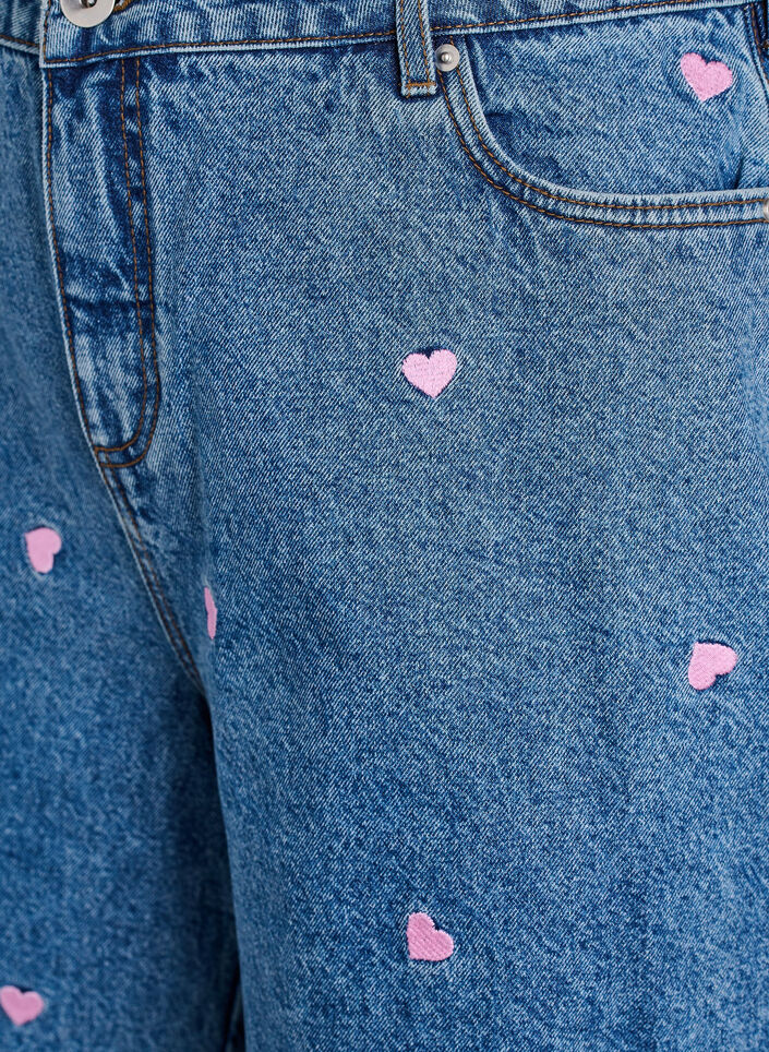 Korte spijkerbroek met hoge taille en geborduurde hartjes, Light B. Pink Heart Korte spijkerbroek met hoge taille en geborduurde hartjes, Light B. Pink Heart, Packshot